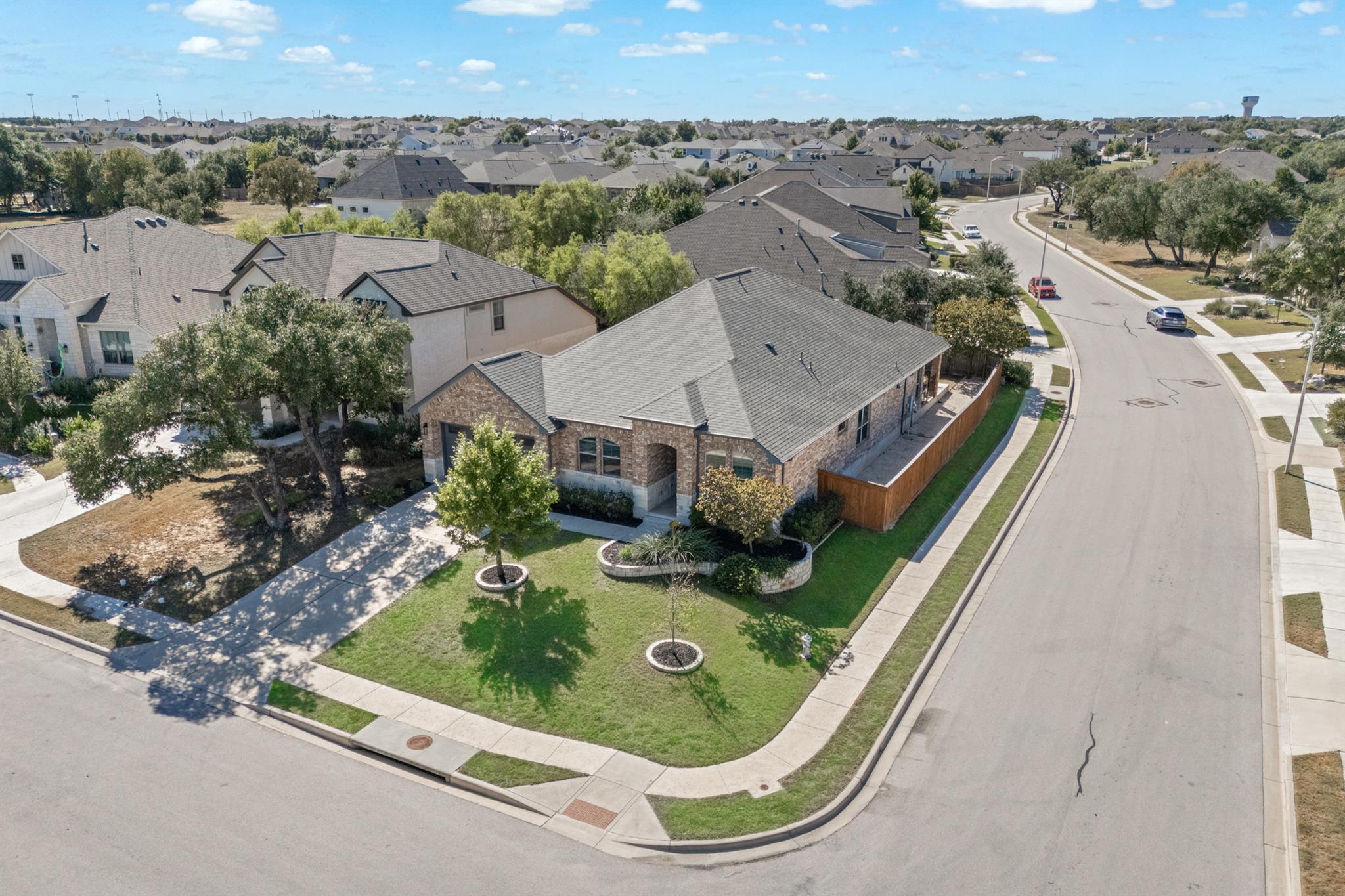 2445 Deering Creek Ct, Leander, TX 78641
