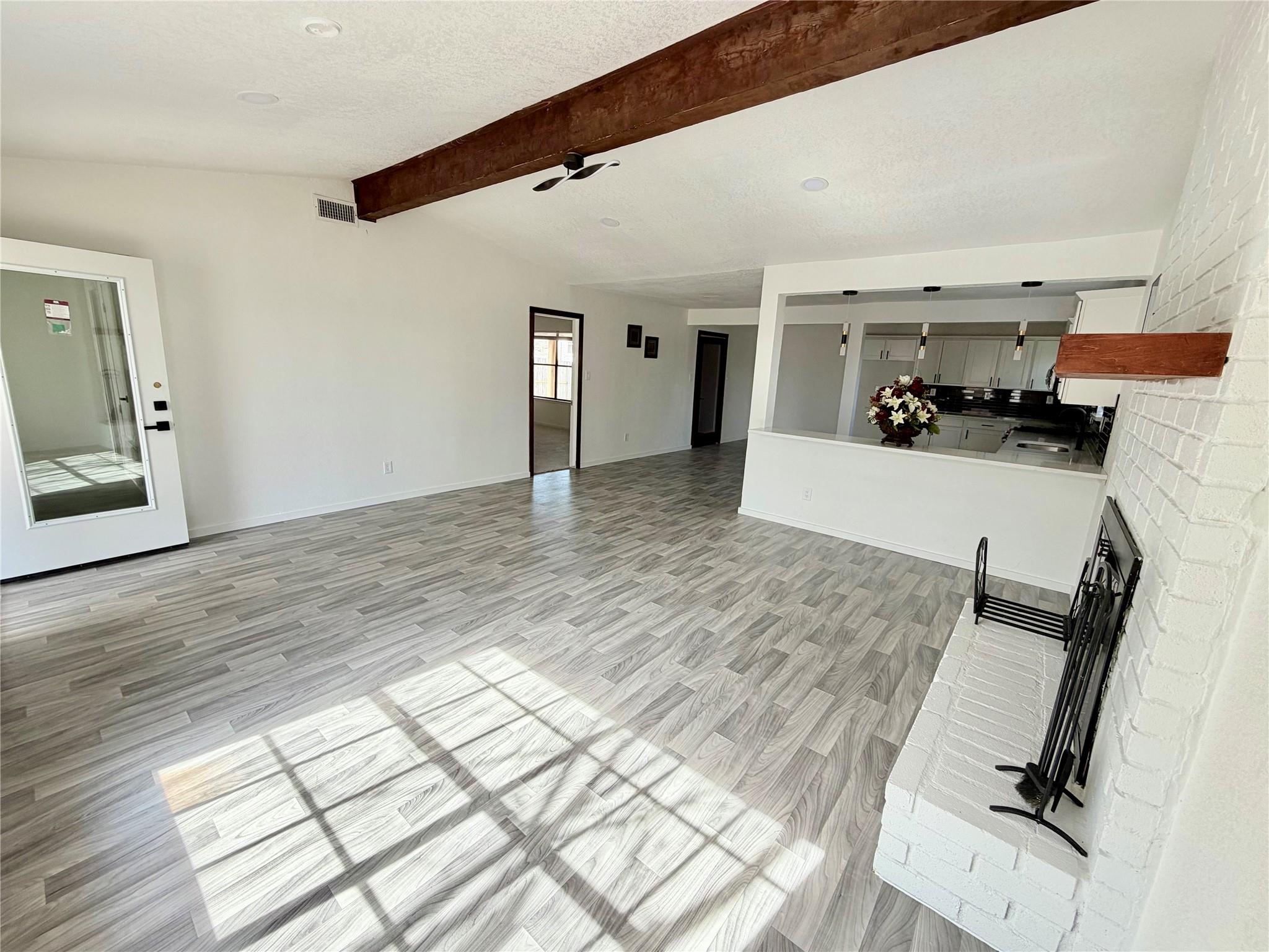 1504 Parkview Ln, San Marcos, TX 78666