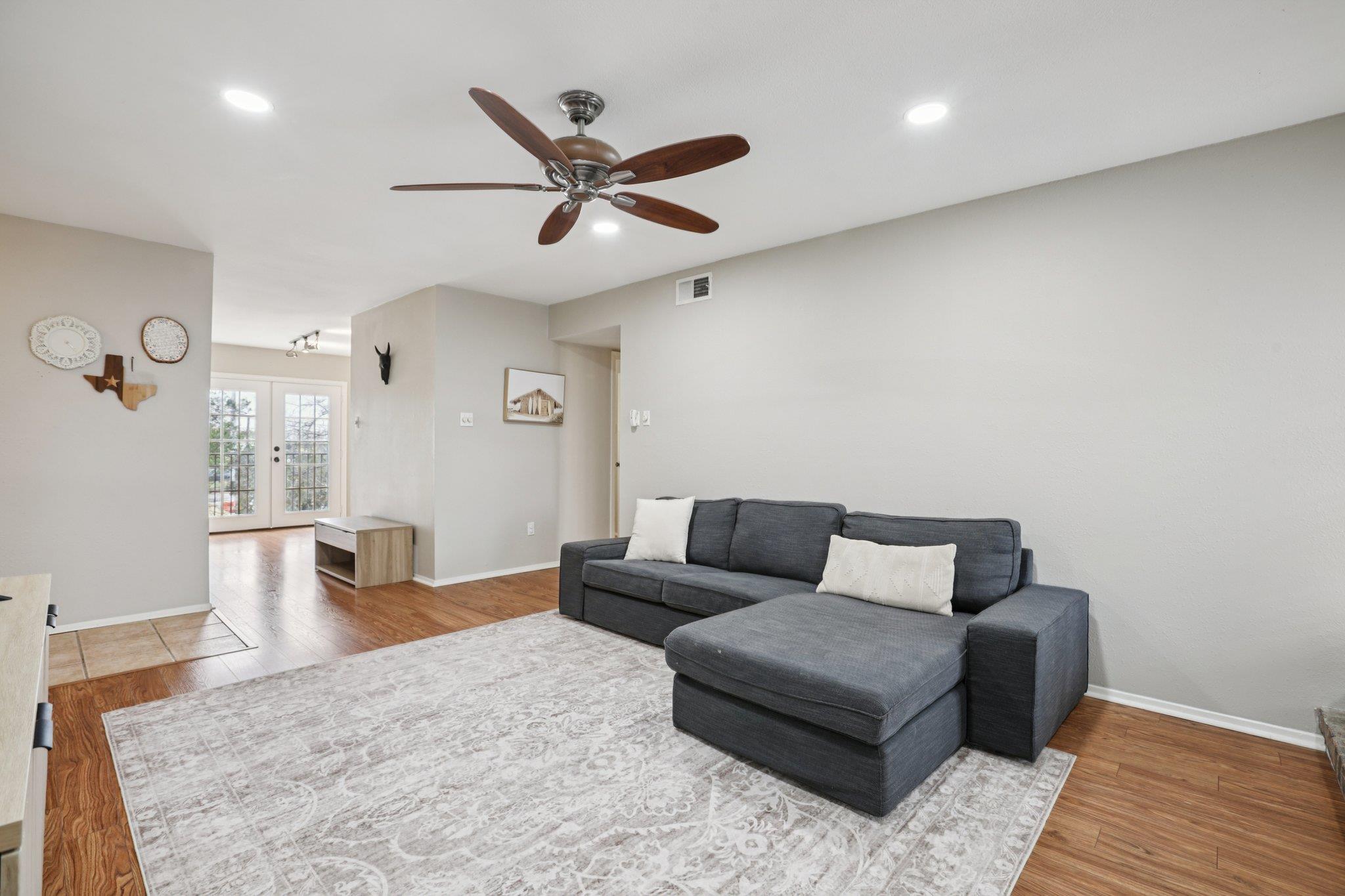 4159 Steck Ave # 240, Austin, TX 78759