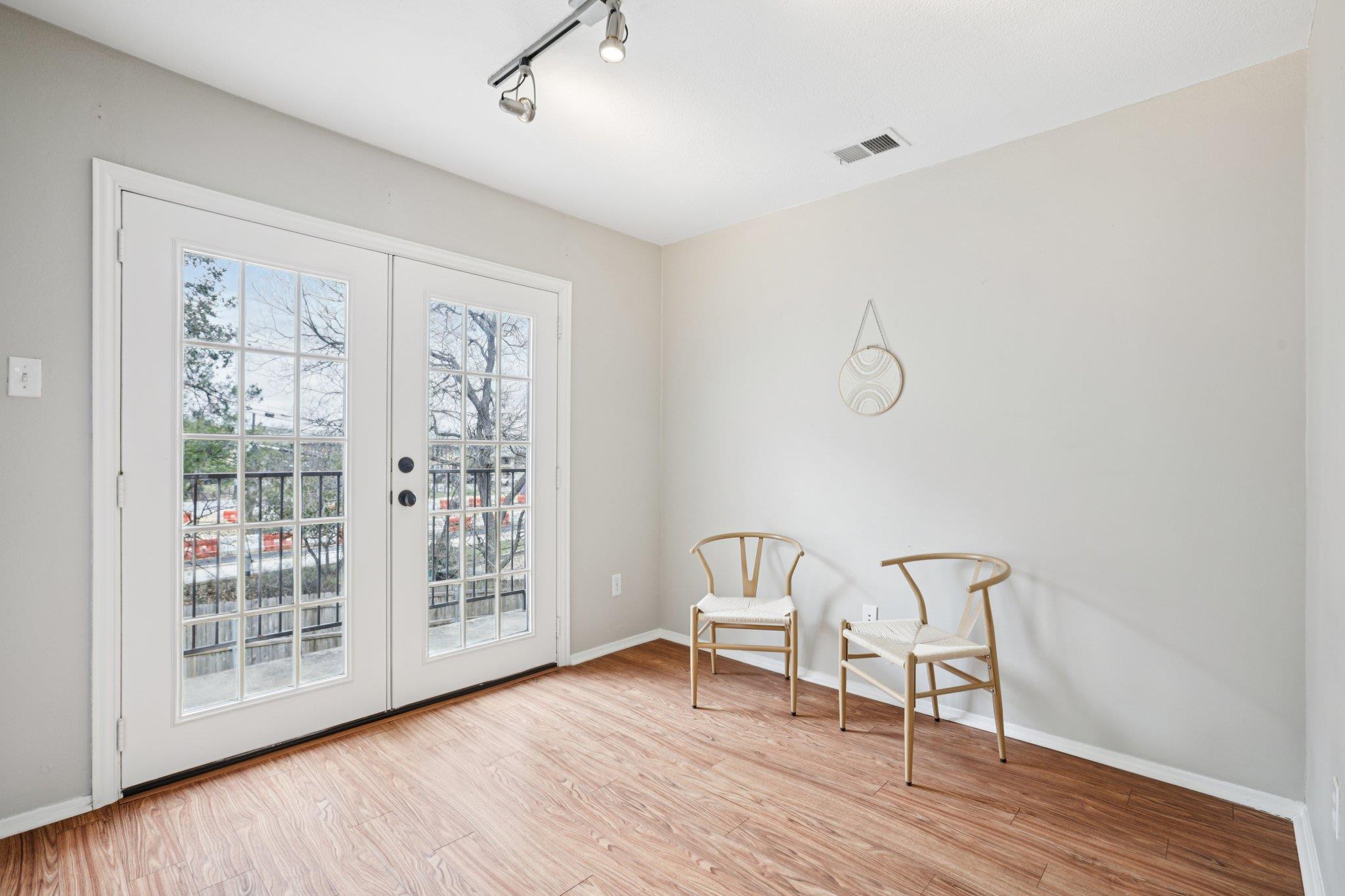 4159 Steck Ave # 240, Austin, TX 78759