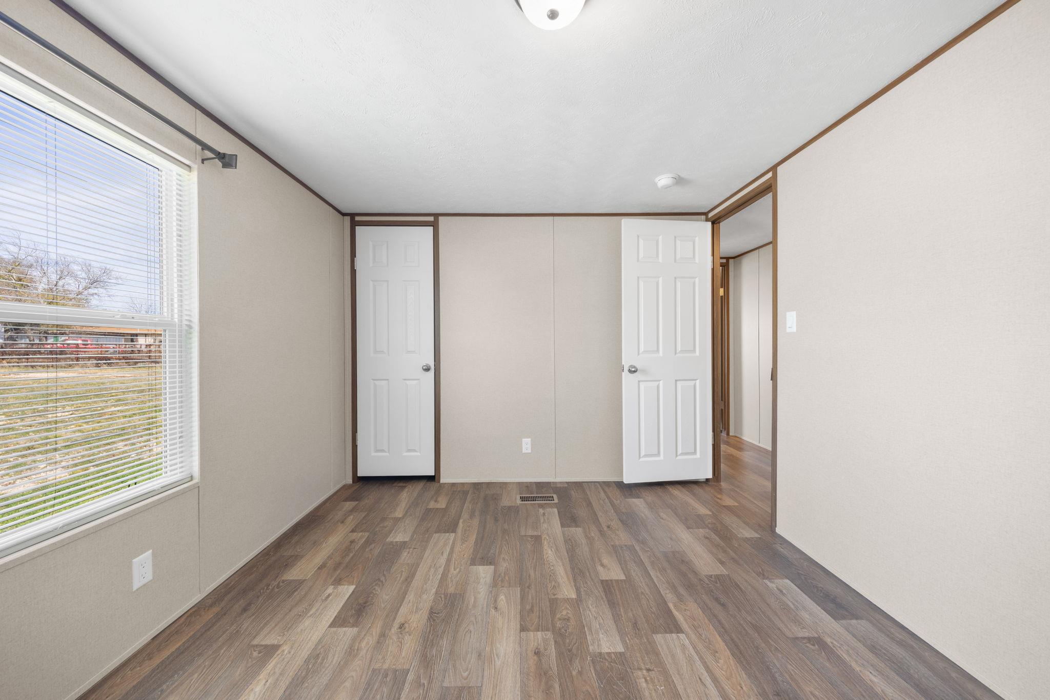 606 W Lampasas St, Lometa, TX 76853