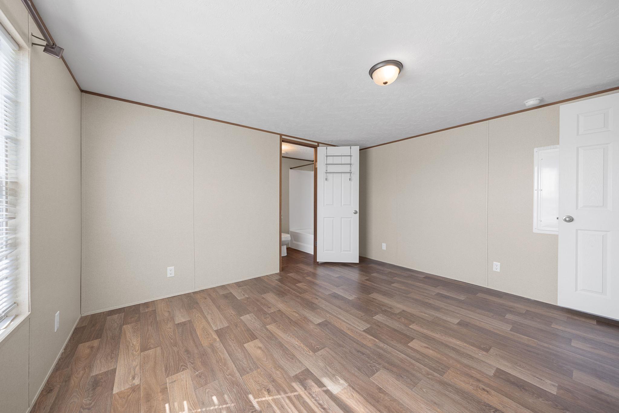 606 W Lampasas St, Lometa, TX 76853