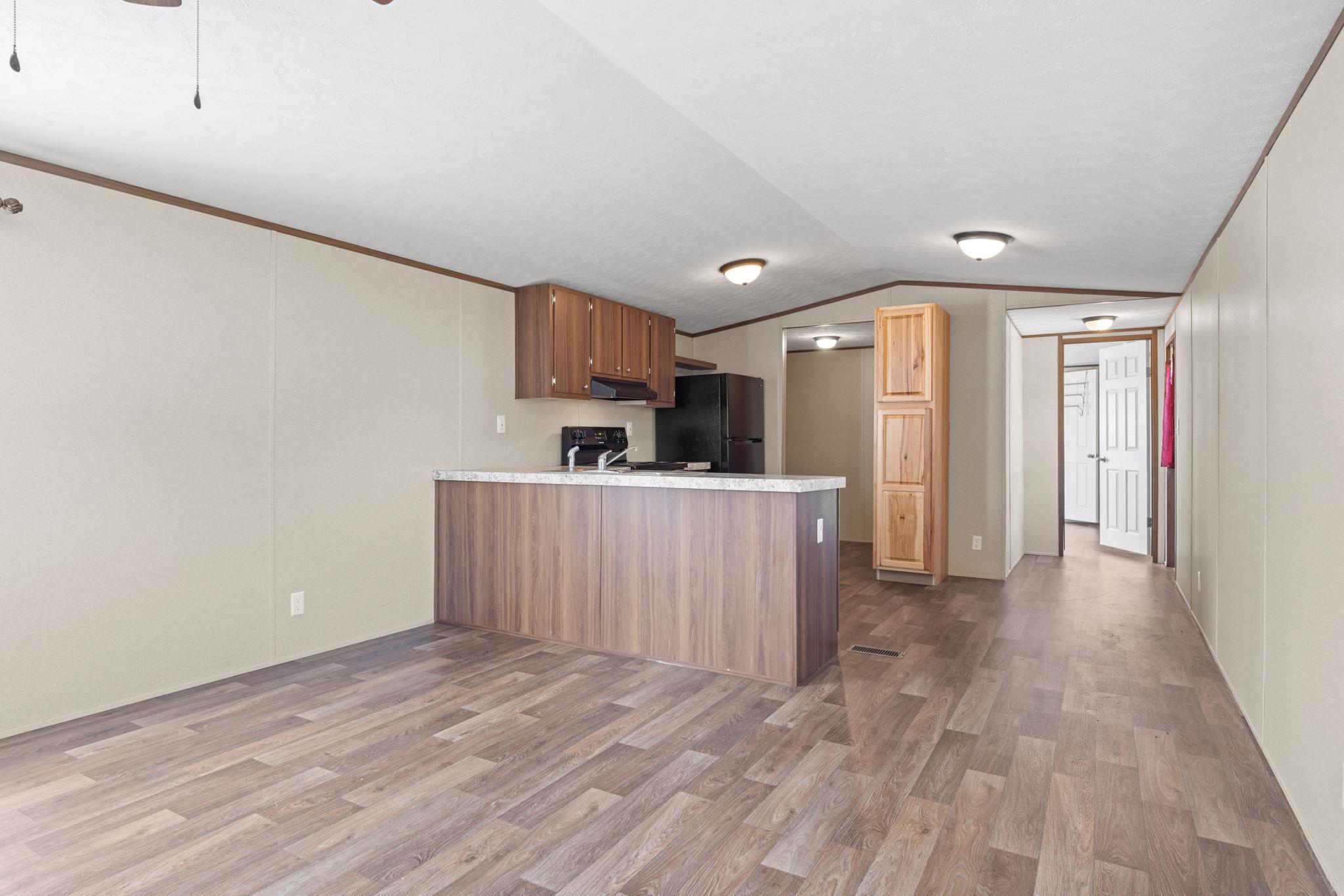 606 W Lampasas St, Lometa, TX 76853