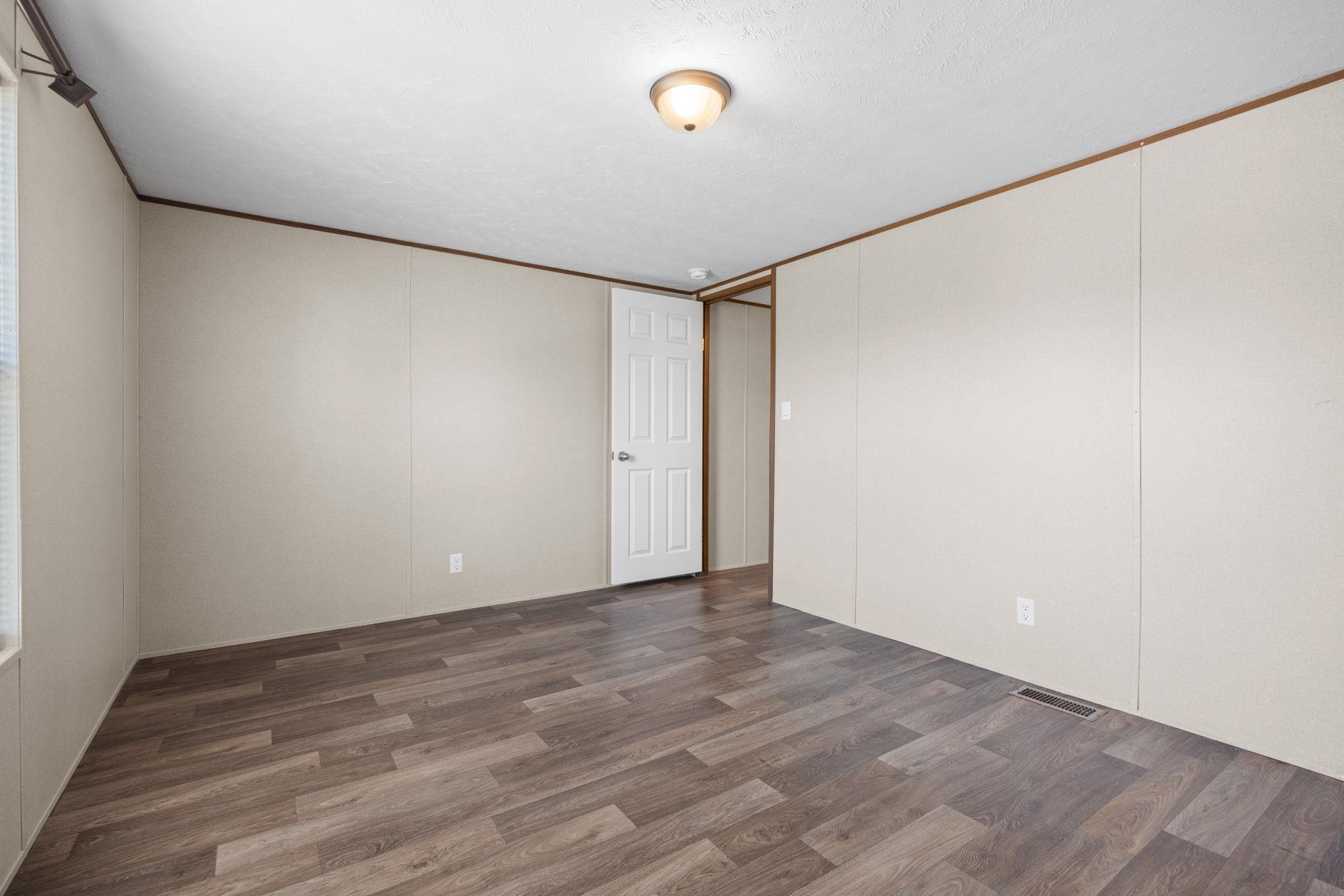 606 W Lampasas St, Lometa, TX 76853