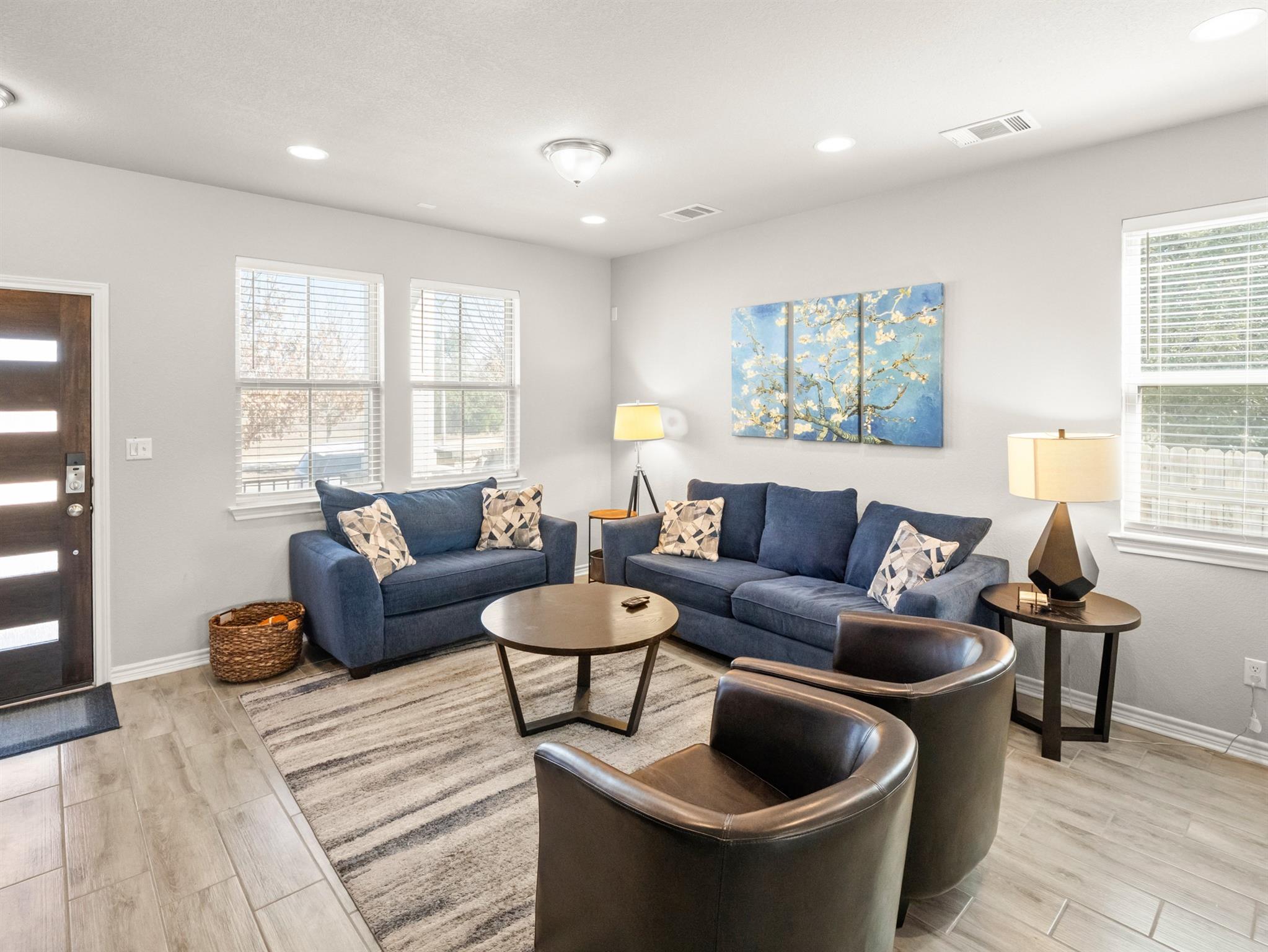 1901 Artesian Springs Xing, Leander, TX 78641