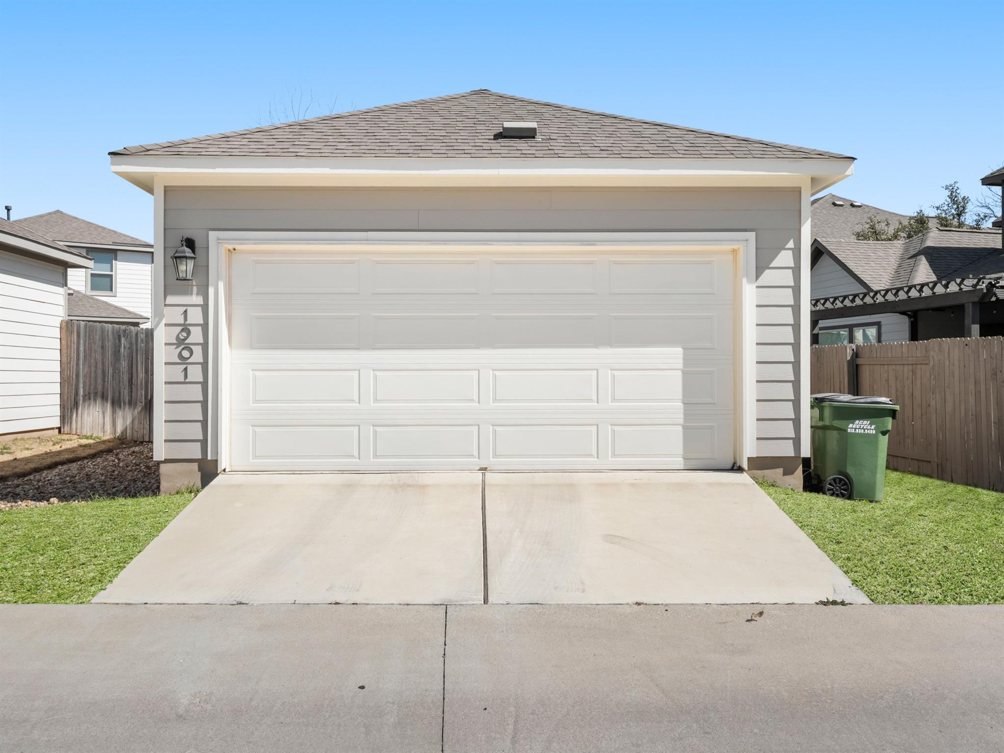 1901 Artesian Springs Xing, Leander, TX 78641