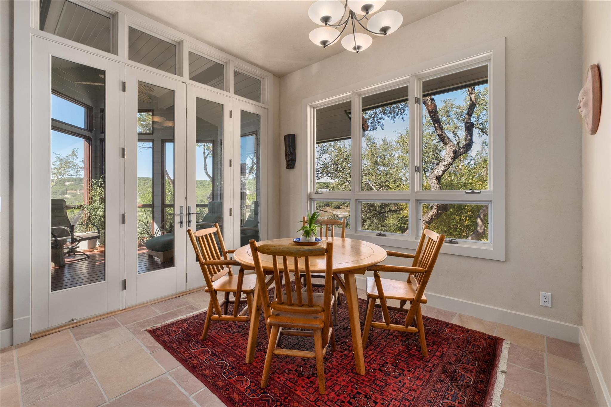 19905 Angel Bay Dr, Spicewood, TX 78669