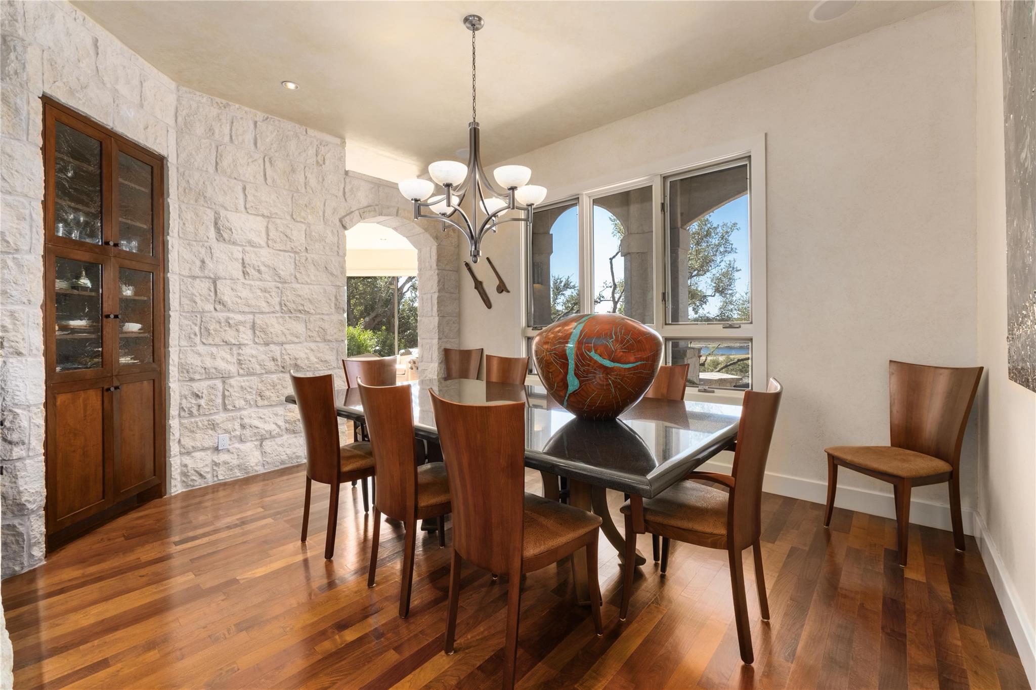 19905 Angel Bay Dr, Spicewood, TX 78669