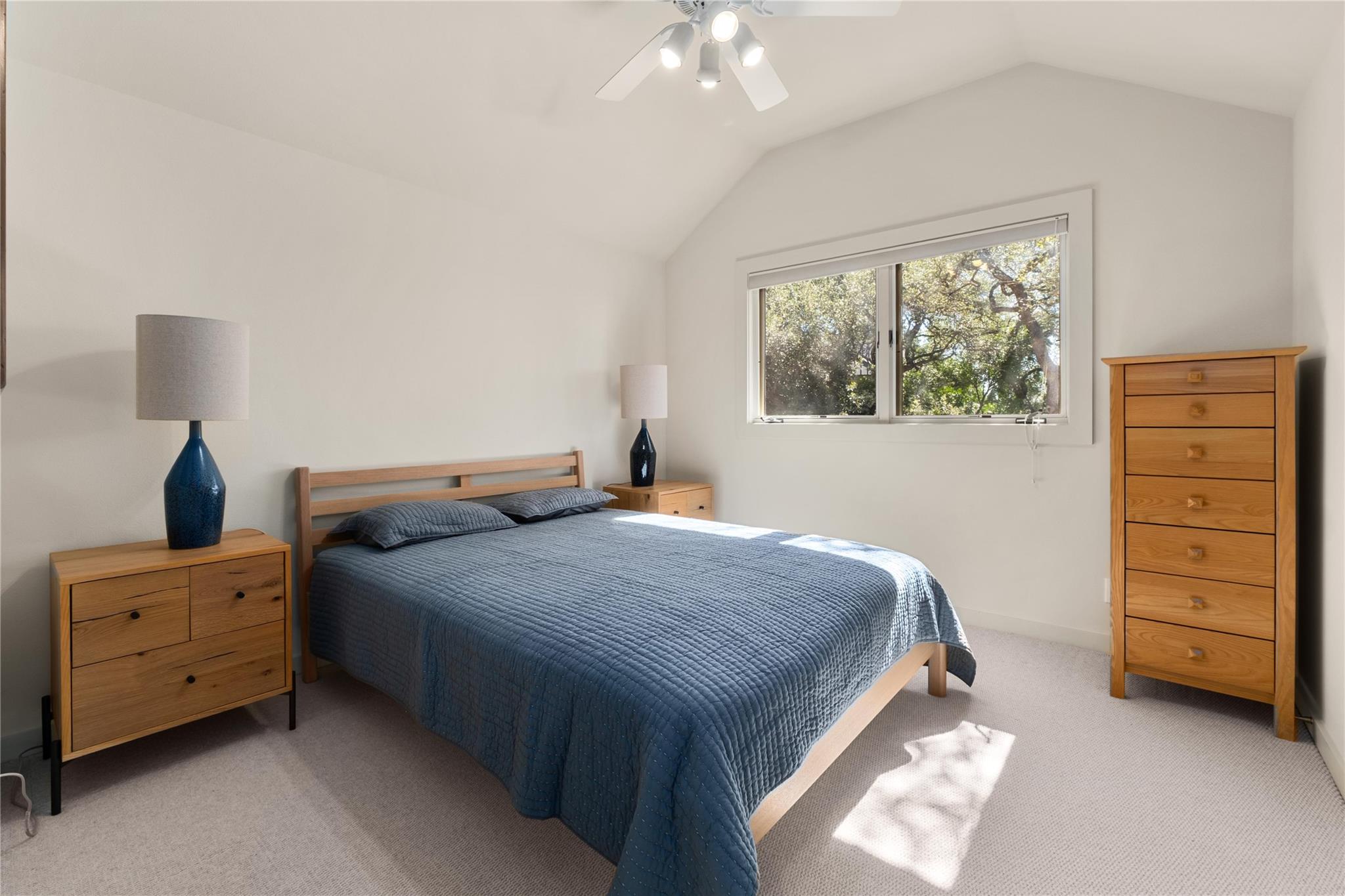 19905 Angel Bay Dr, Spicewood, TX 78669