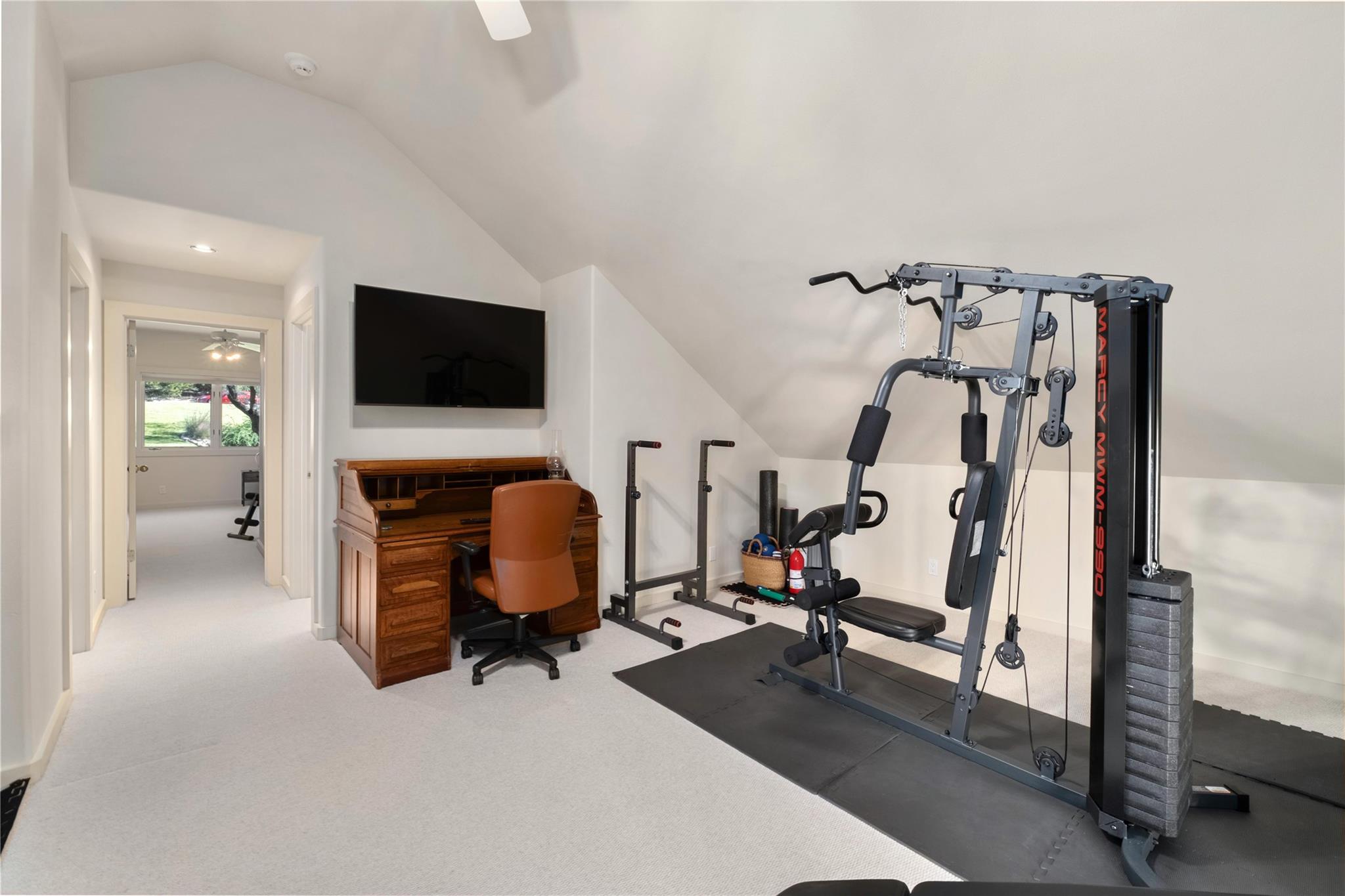 19905 Angel Bay Dr, Spicewood, TX 78669