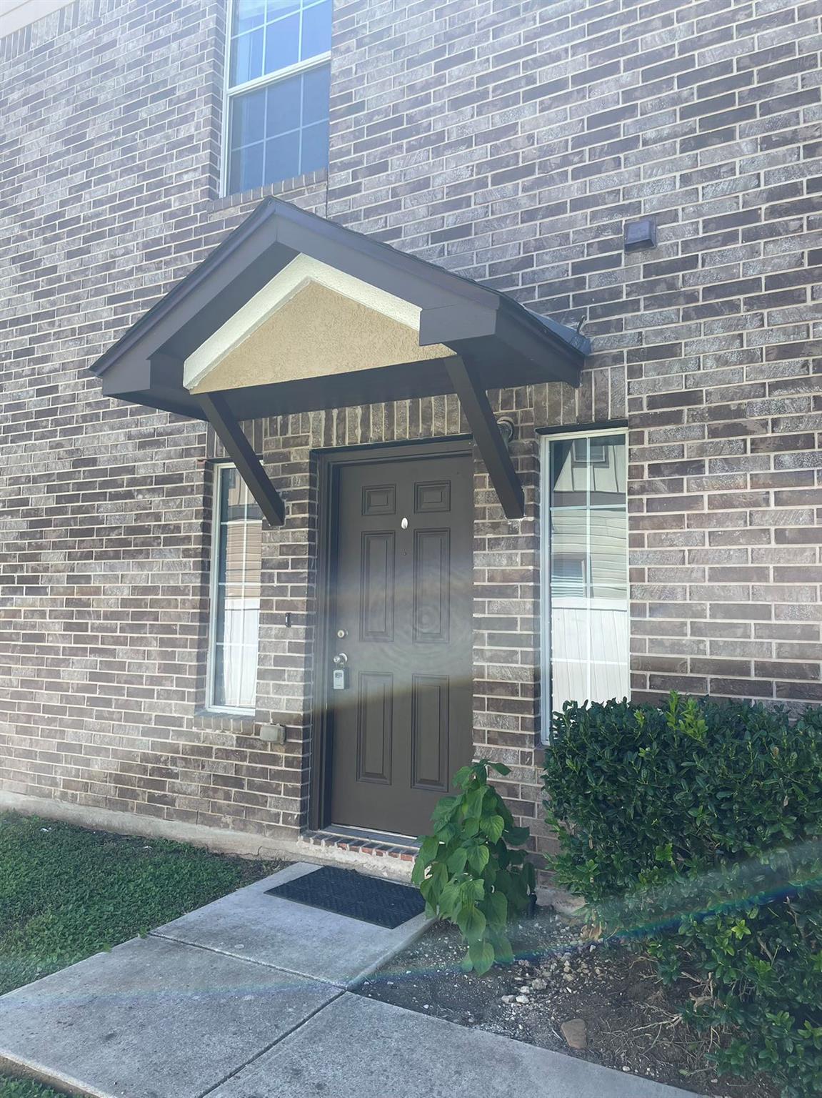 1900 Little Elm Trl # 31, Cedar Park, TX 78613