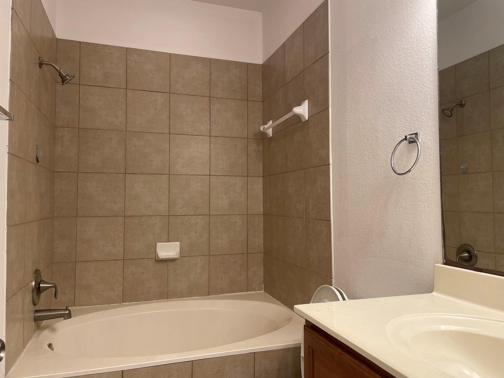 1900 Little Elm Trl # 31, Cedar Park, TX 78613