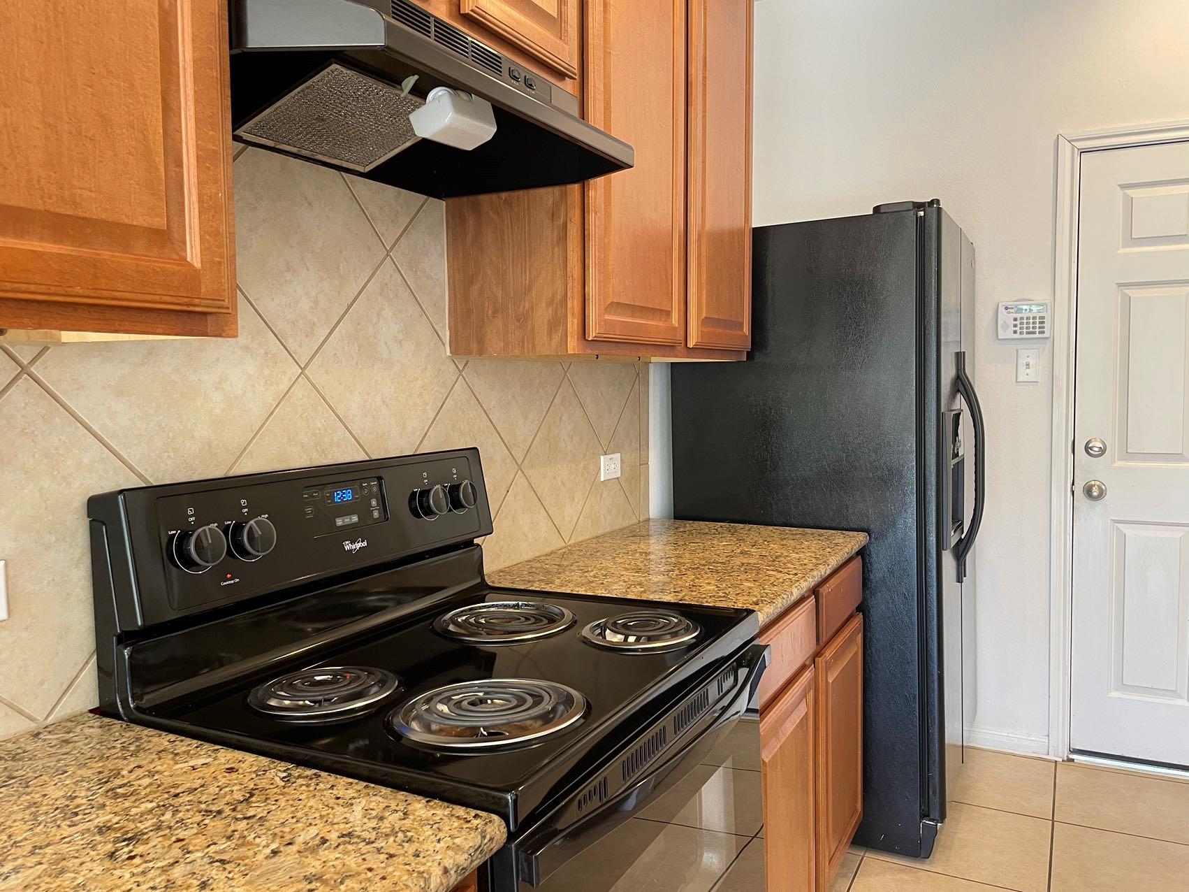 1900 Little Elm Trl # 31, Cedar Park, TX 78613