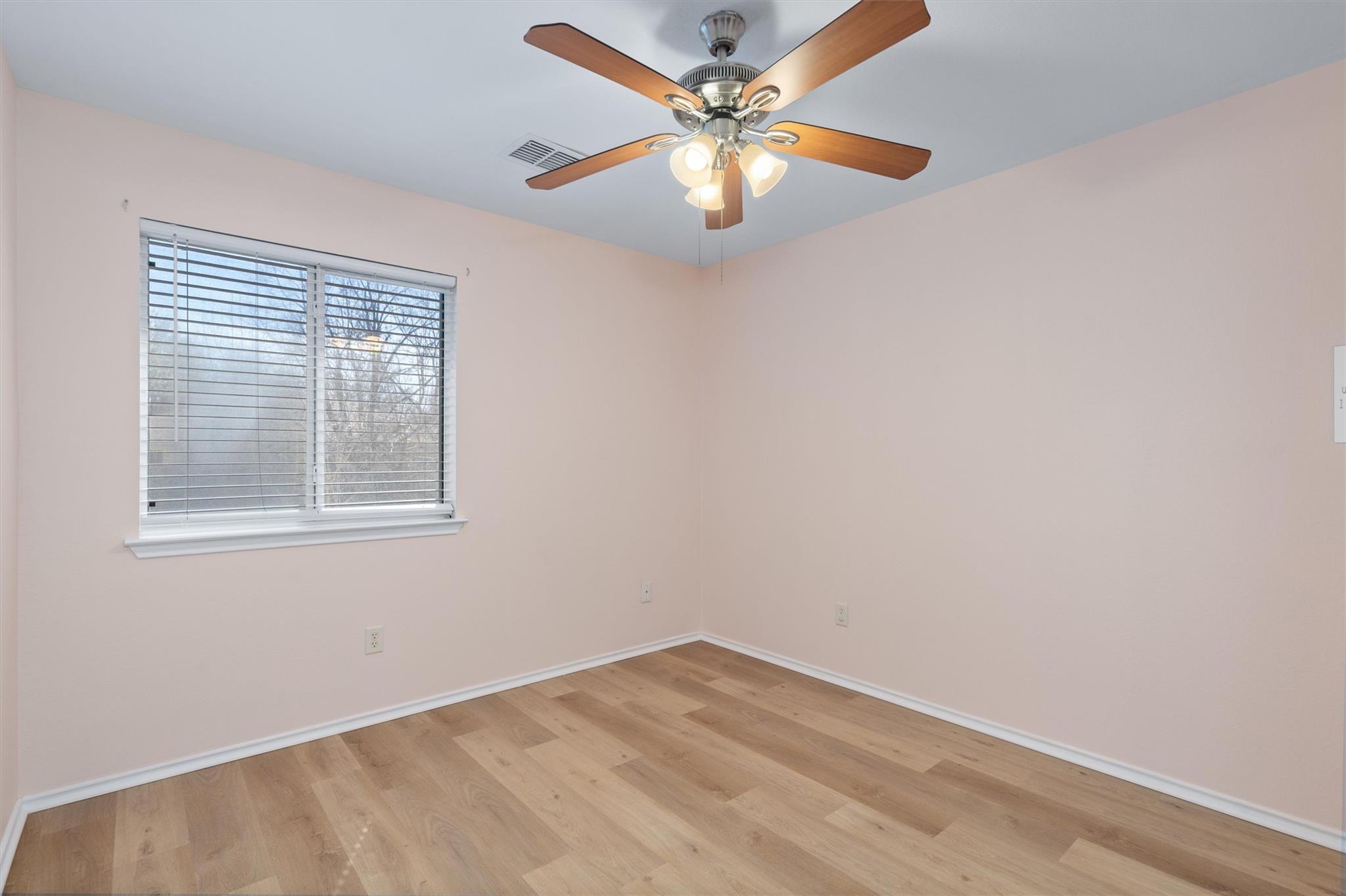 1113 Tudor House Rd, Pflugerville, TX 78660