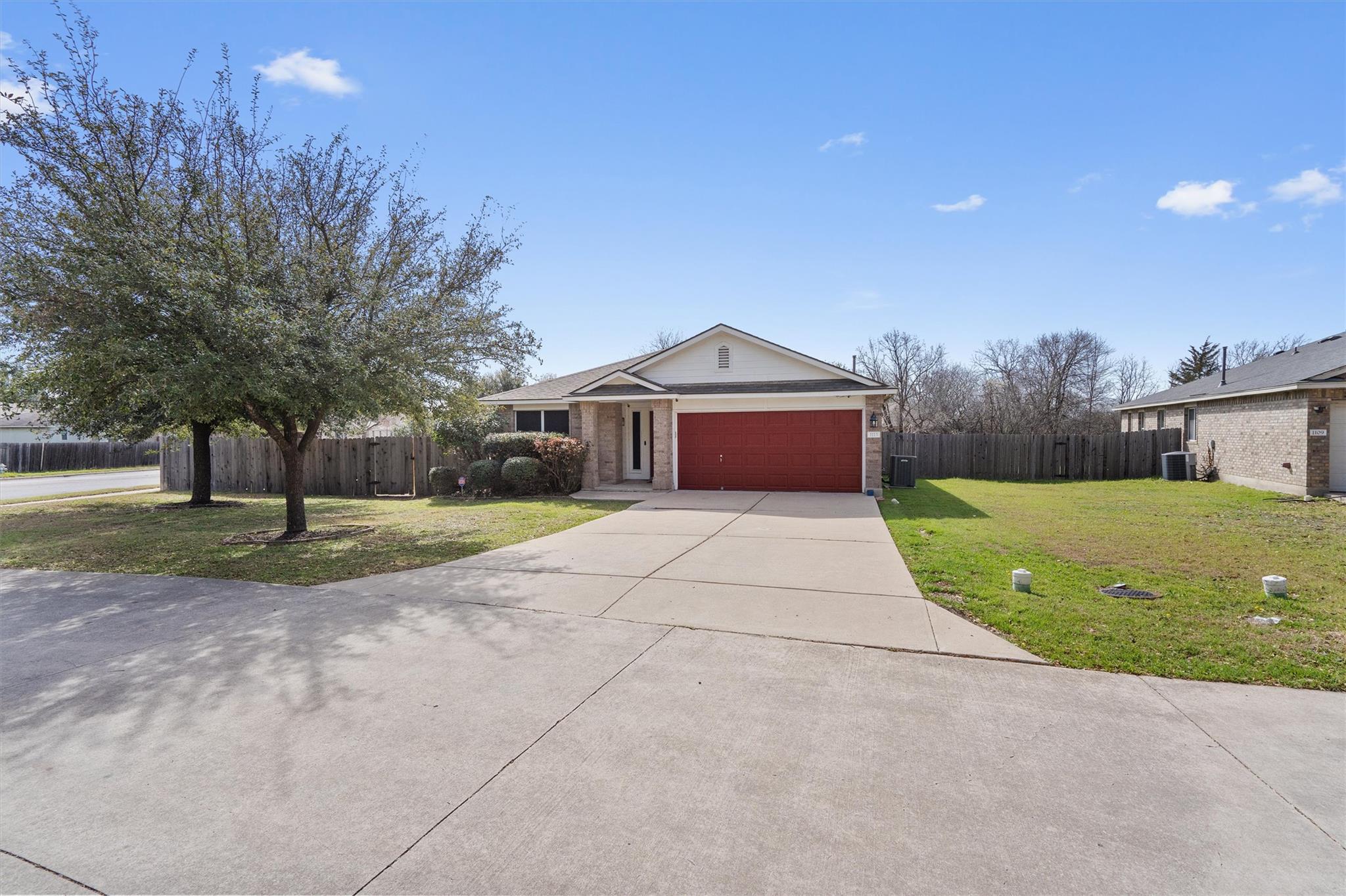 1113 Tudor House Rd, Pflugerville, TX 78660