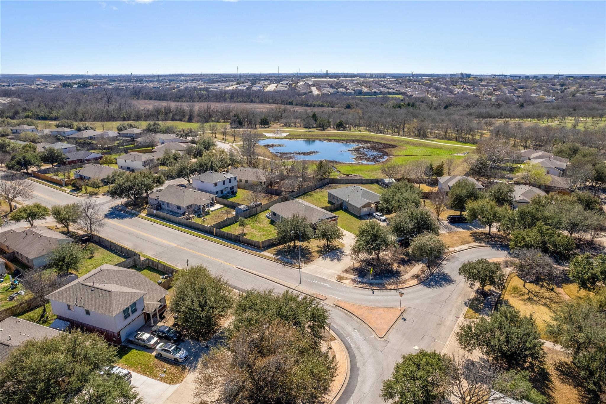 1113 Tudor House Rd, Pflugerville, TX 78660