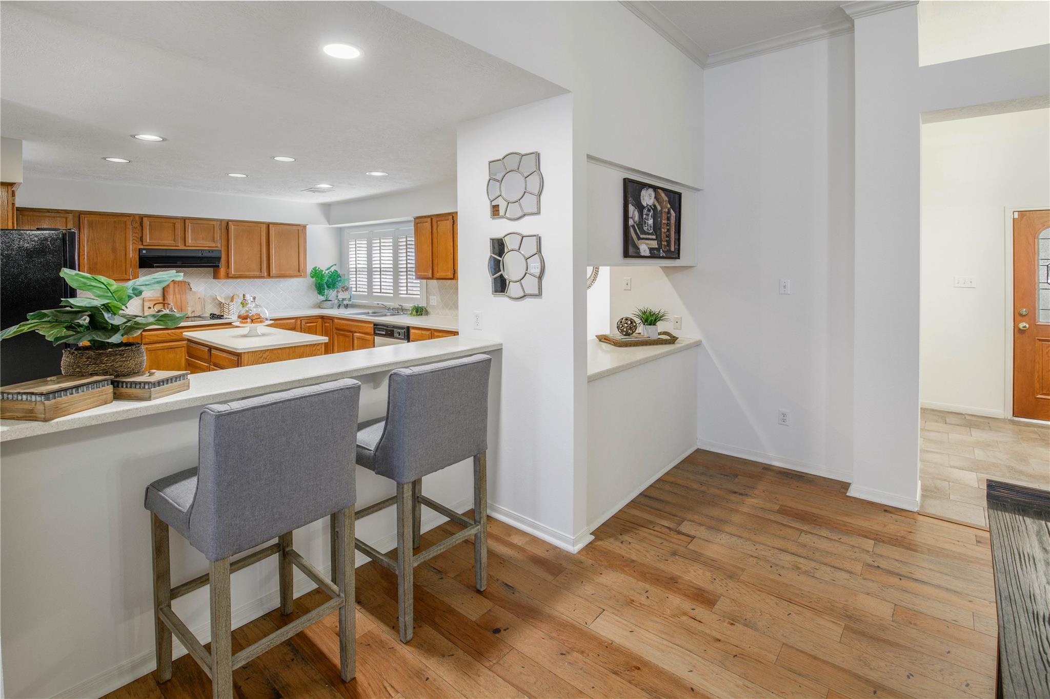 1002 Howe Dr, College Station, TX 77845