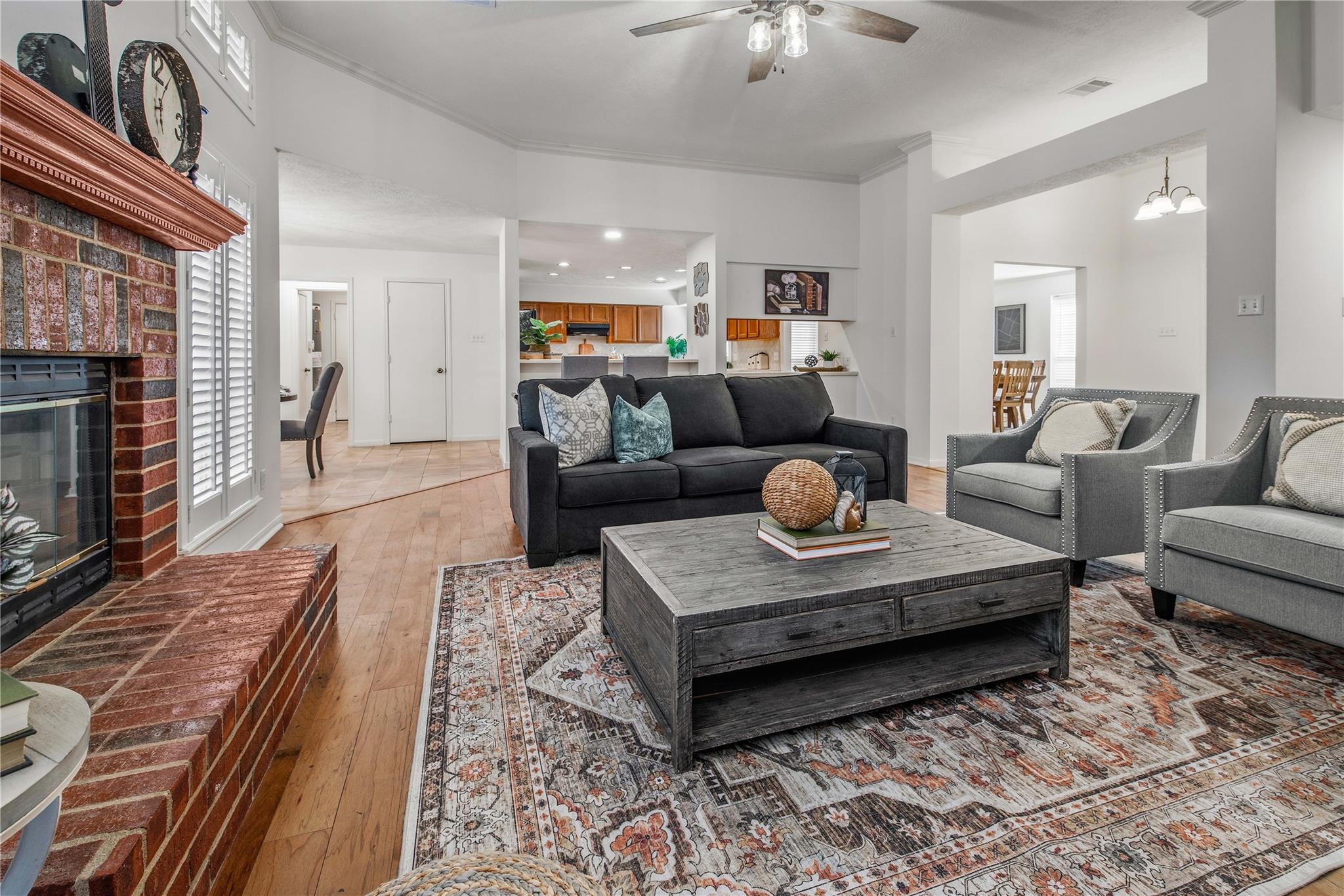 1002 Howe Dr, College Station, TX 77845