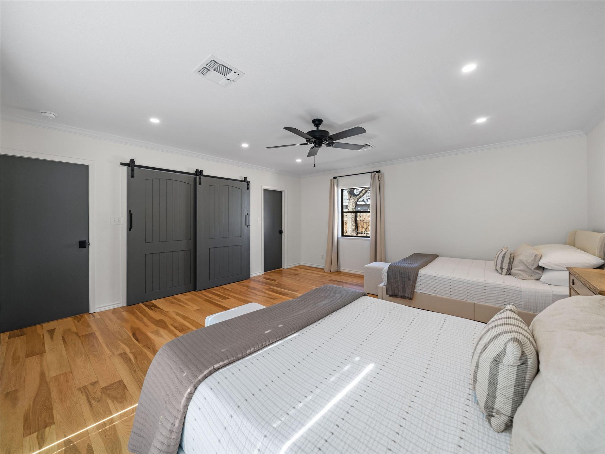 511 Olive St, Fredericksburg, TX 78624