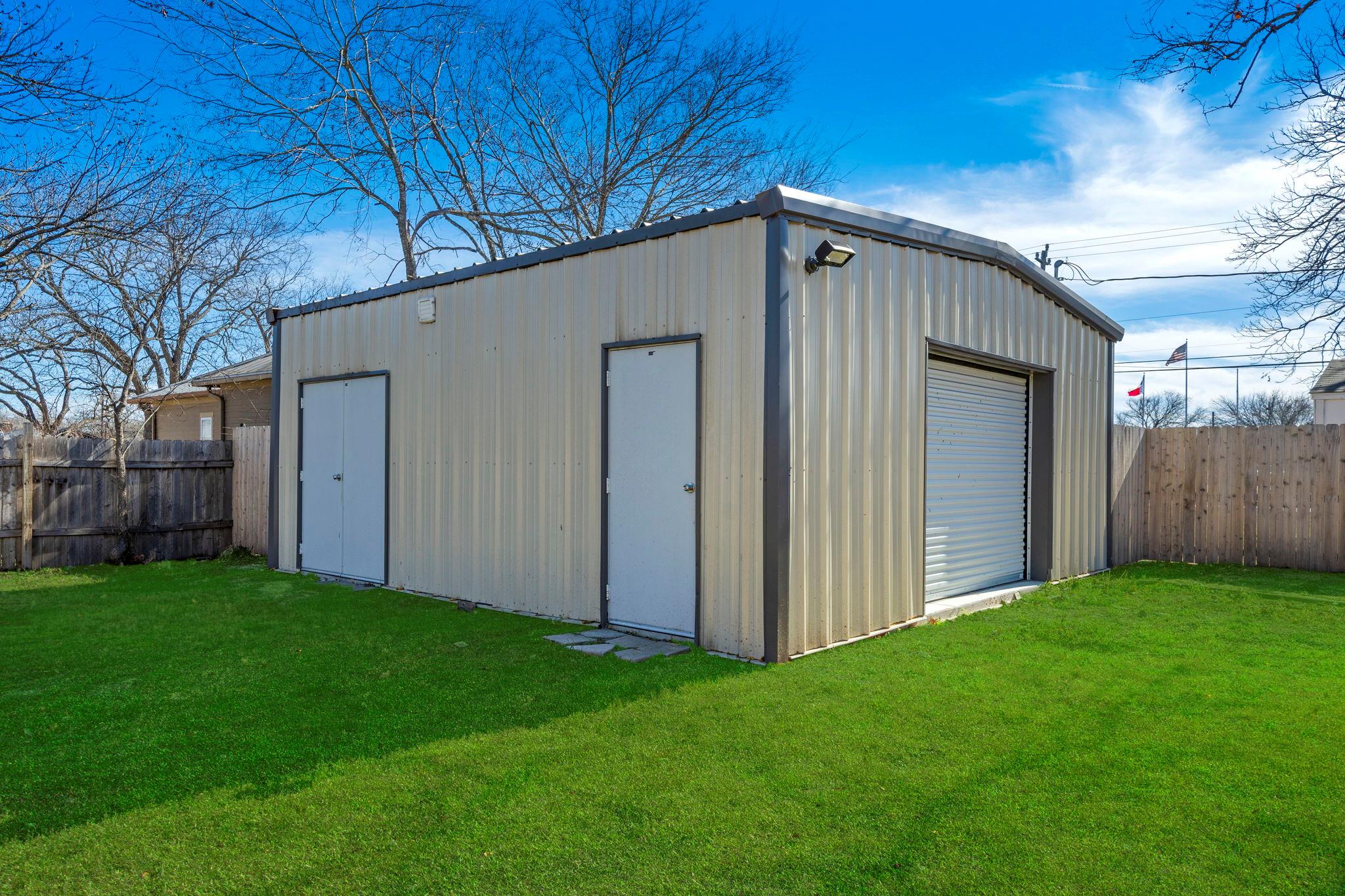 511 Olive St, Fredericksburg, TX 78624