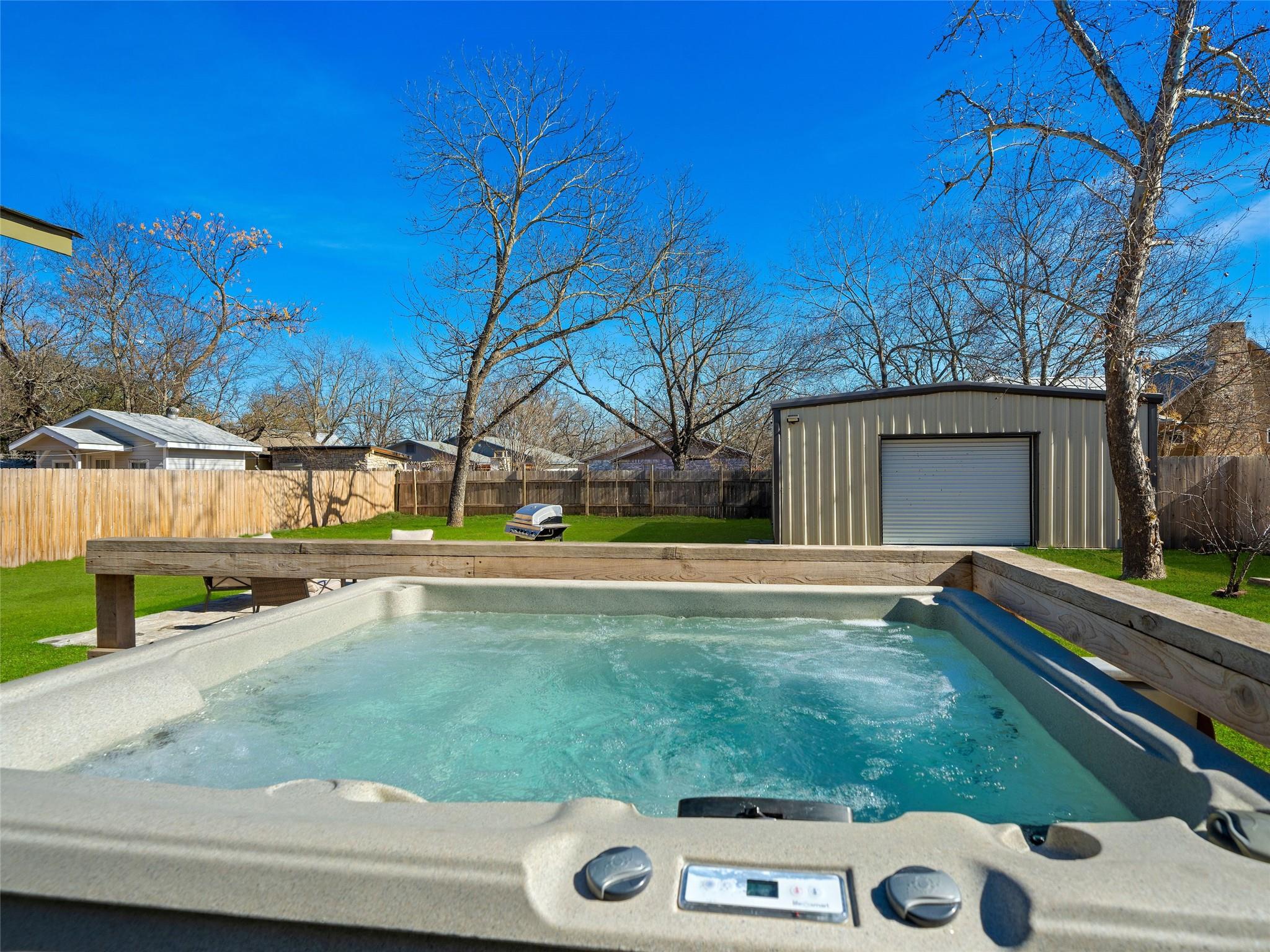 511 Olive St, Fredericksburg, TX 78624