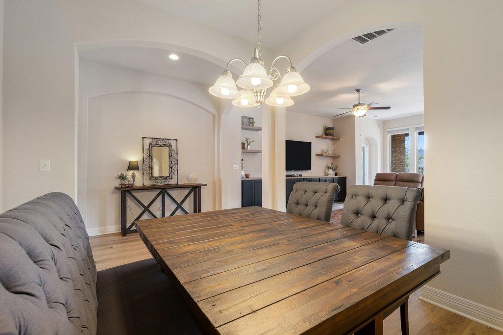 18517 DeLeon Bayou Ln, Austin, TX 78738