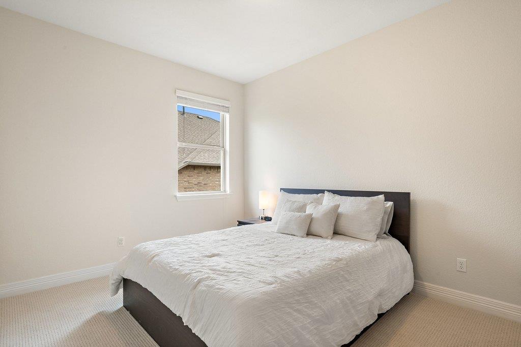 18517 DeLeon Bayou Ln, Austin, TX 78738