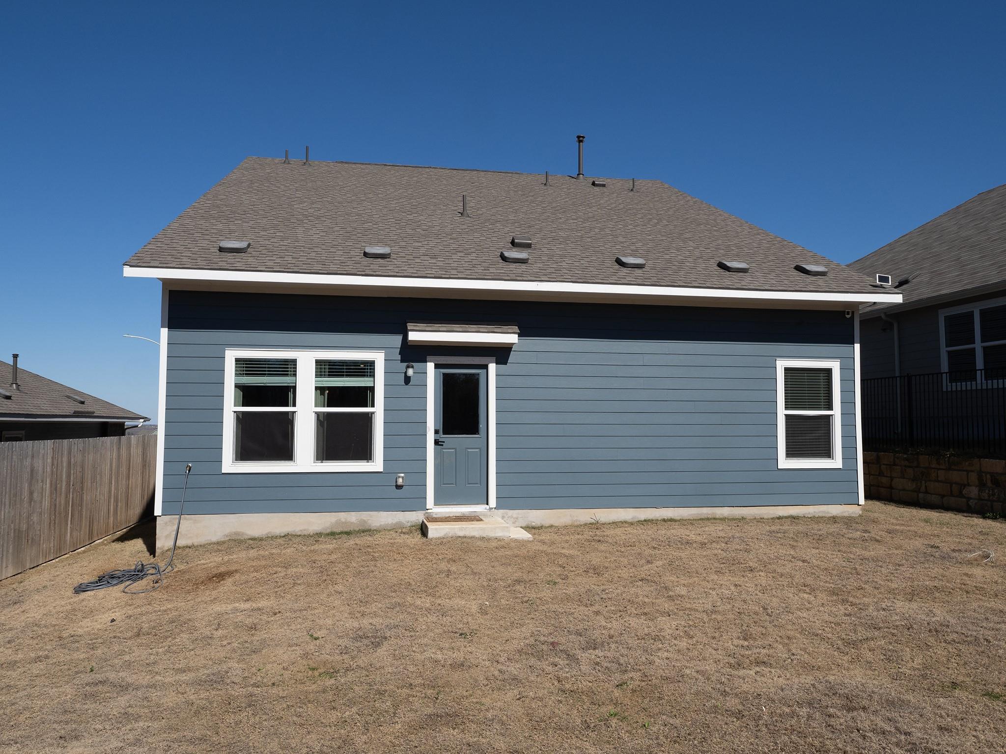 15601 Poppy Petal Dr, Del Valle, TX 78617