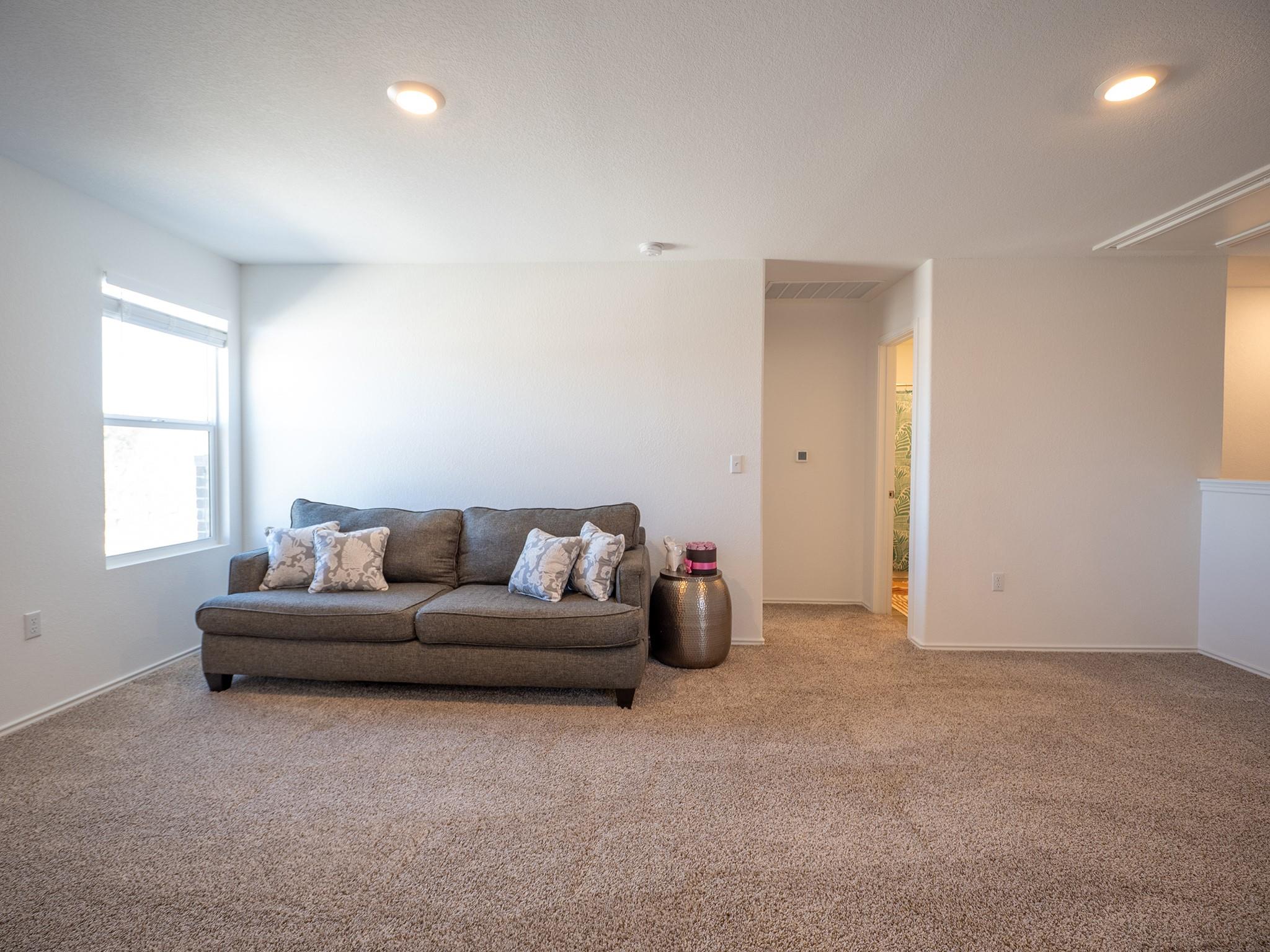 15601 Poppy Petal Dr, Del Valle, TX 78617