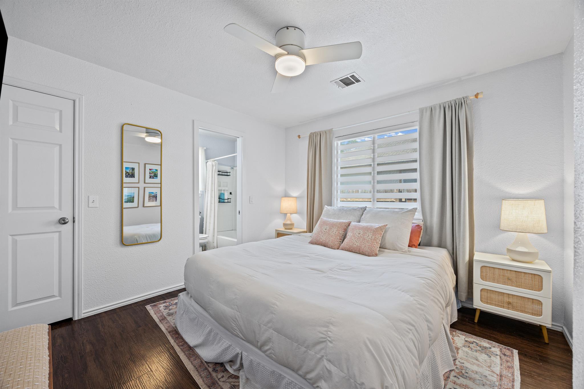 6809 Sabrina Dr, Austin, TX 78747