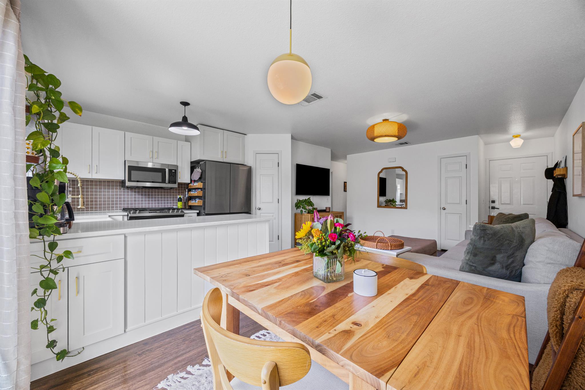 6809 Sabrina Dr, Austin, TX 78747