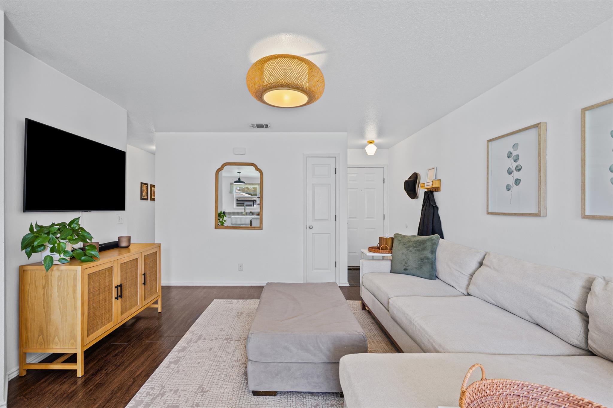 6809 Sabrina Dr, Austin, TX 78747