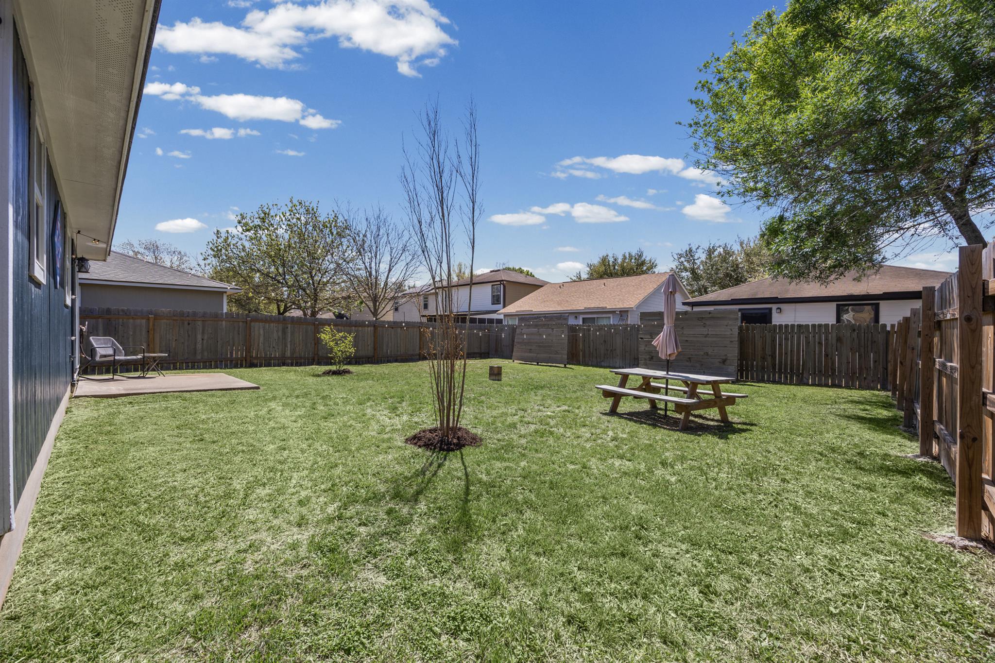 6809 Sabrina Dr, Austin, TX 78747