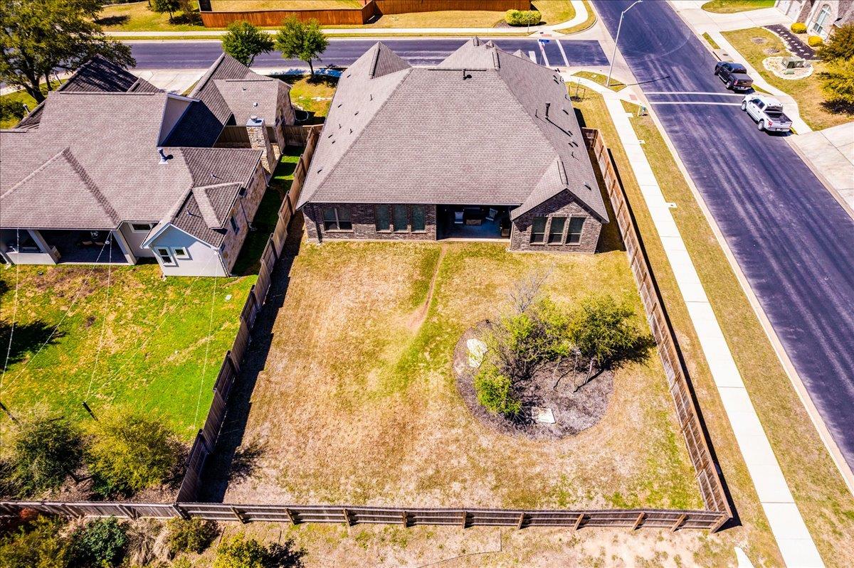 101 Lake Spring Cir, Georgetown, TX 78633