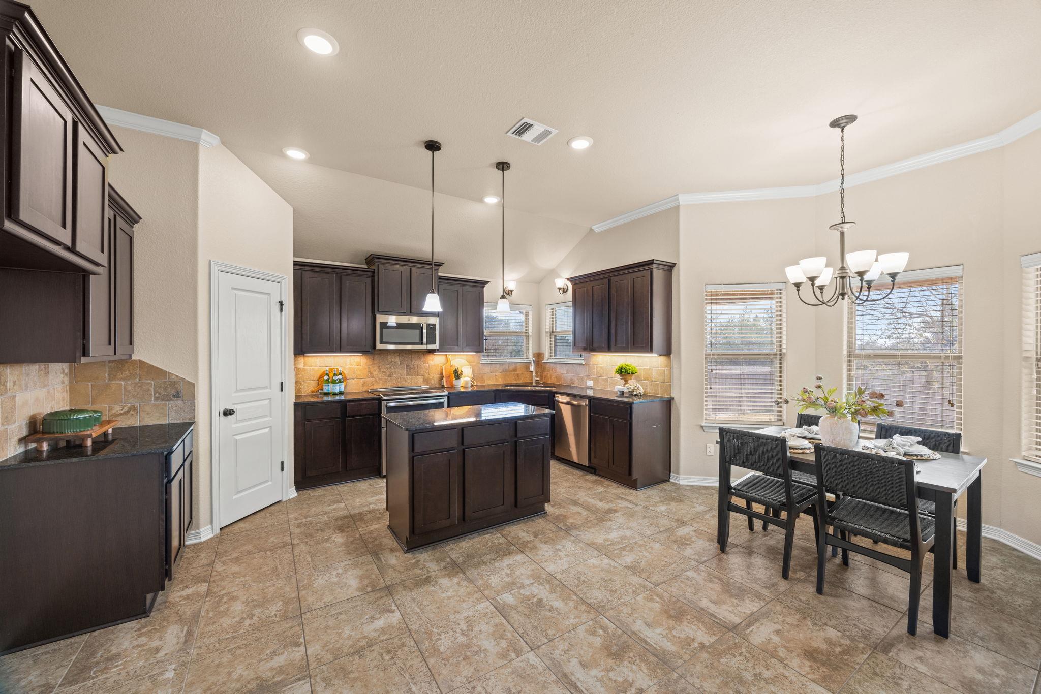 2251 Yturria Dr, Belton, TX 76513