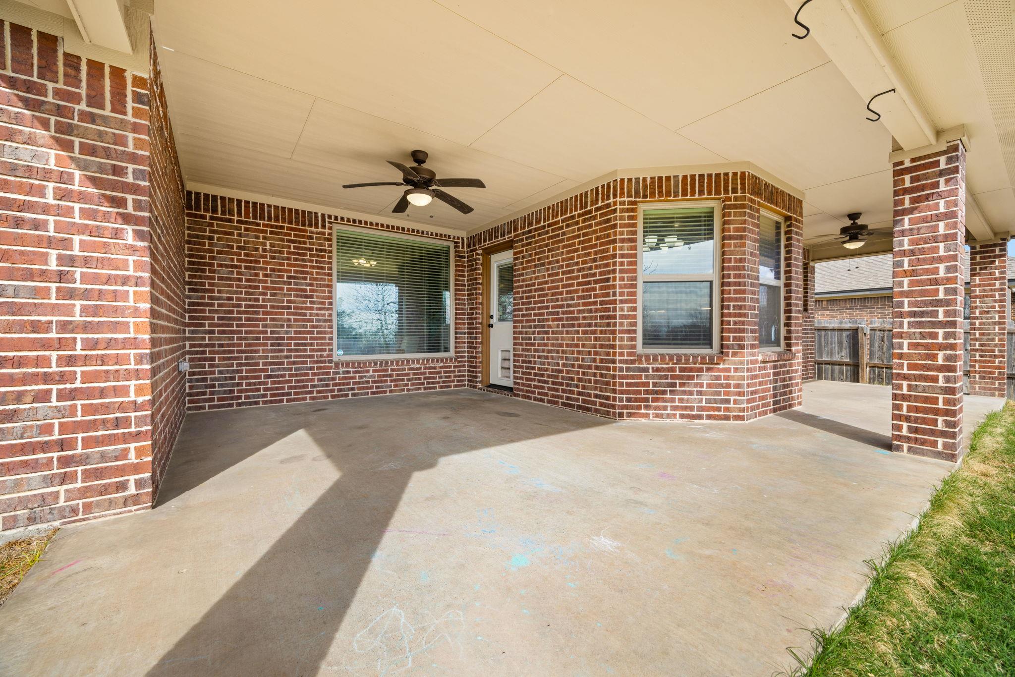 2251 Yturria Dr, Belton, TX 76513