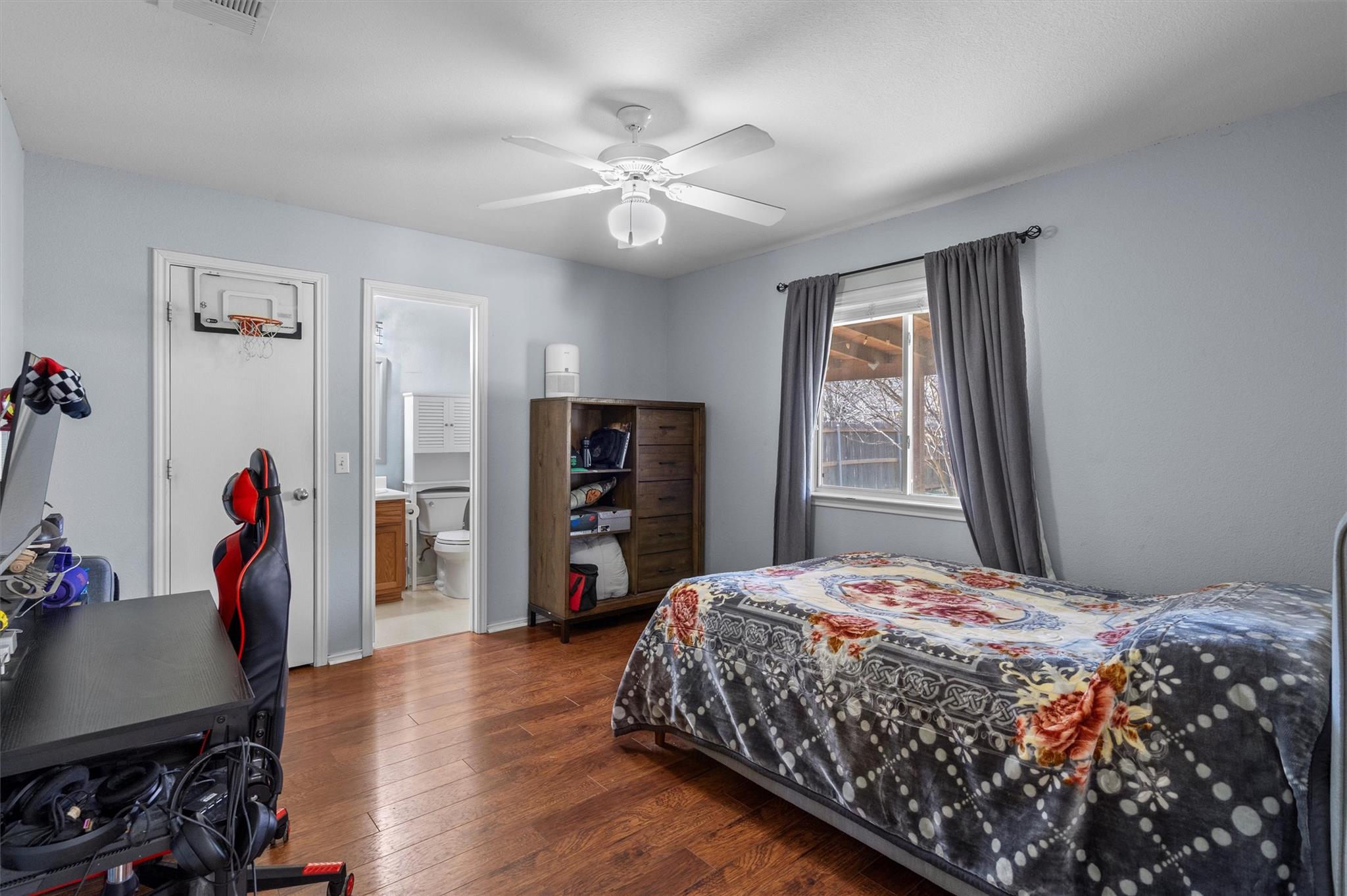 214 Pentire Way, Hutto, TX 78634