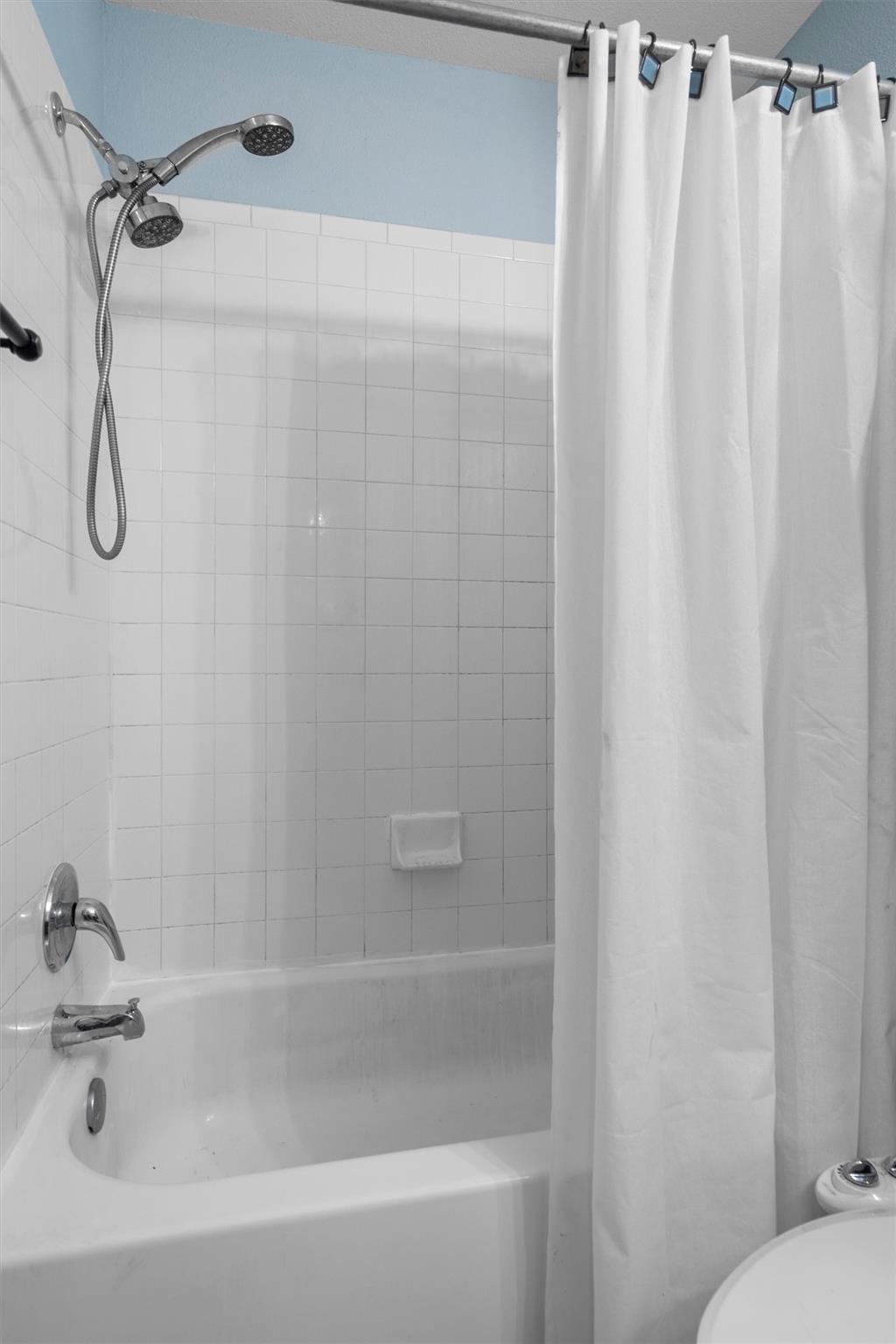 214 Pentire Way, Hutto, TX 78634