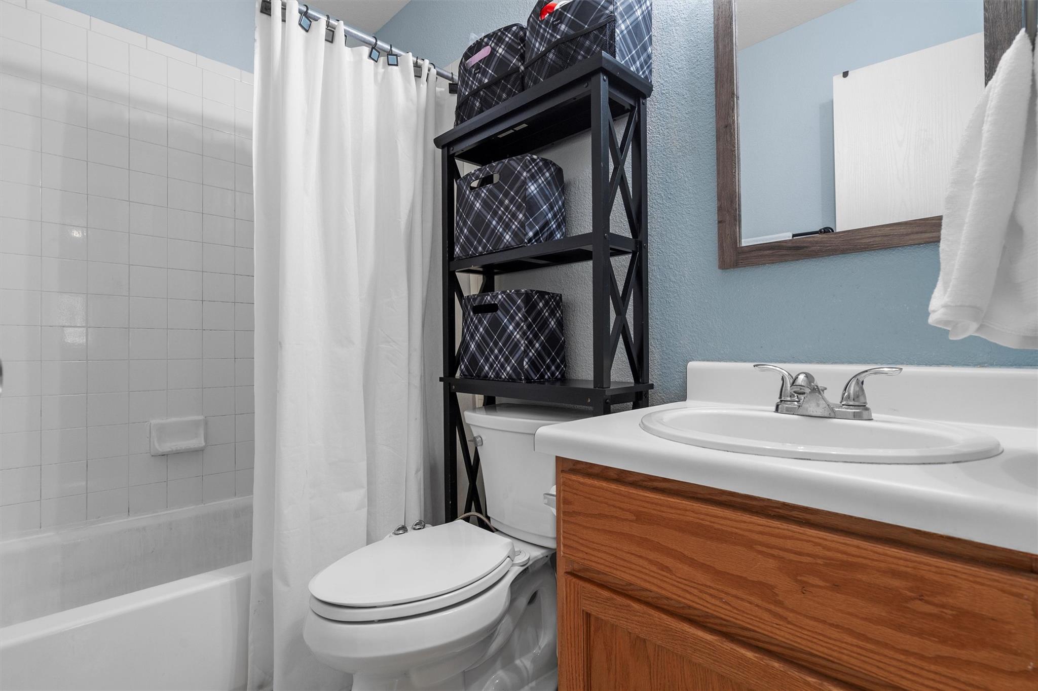 214 Pentire Way, Hutto, TX 78634