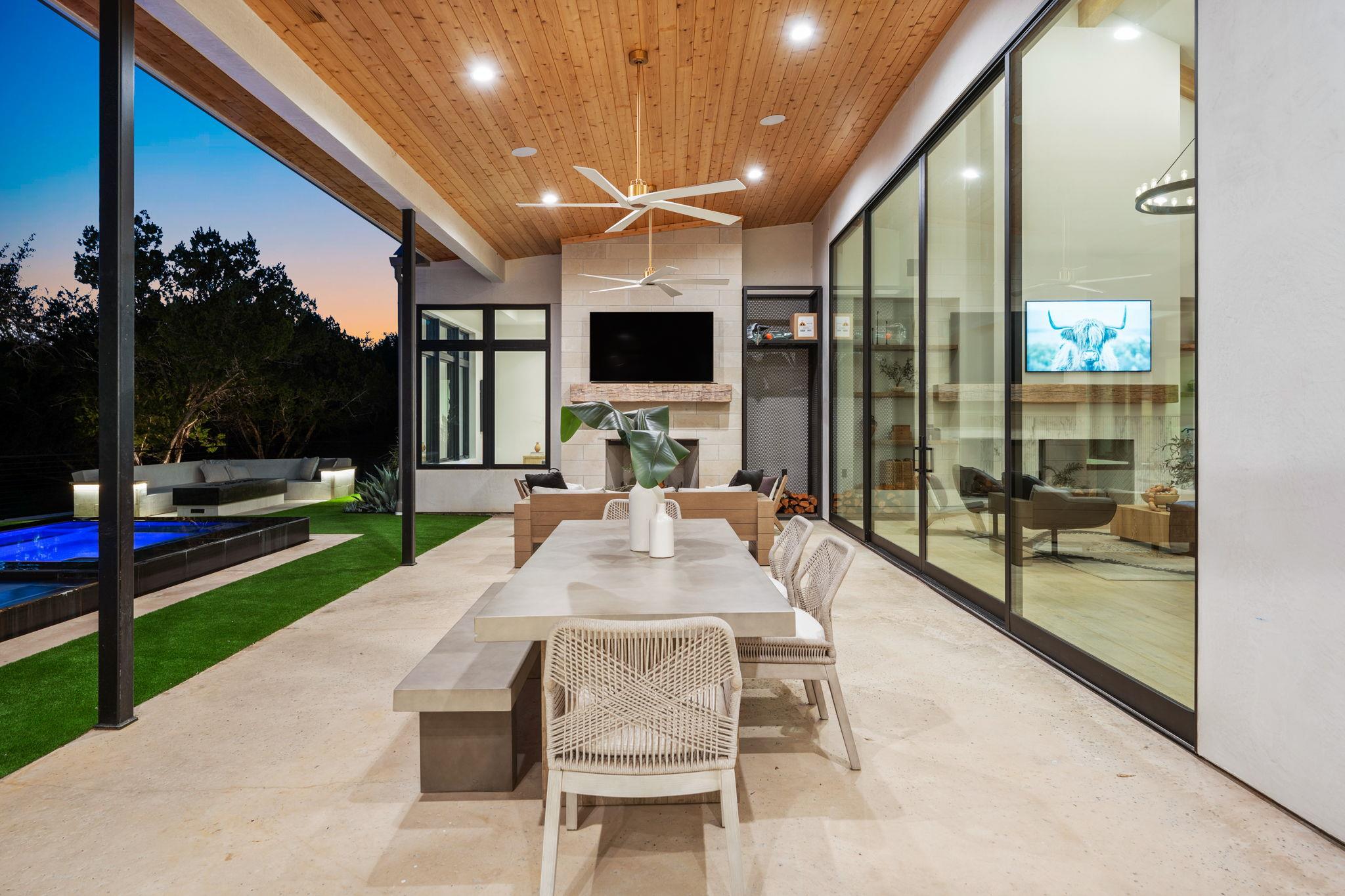 21001 Bertram Ln, Spicewood, TX 78669