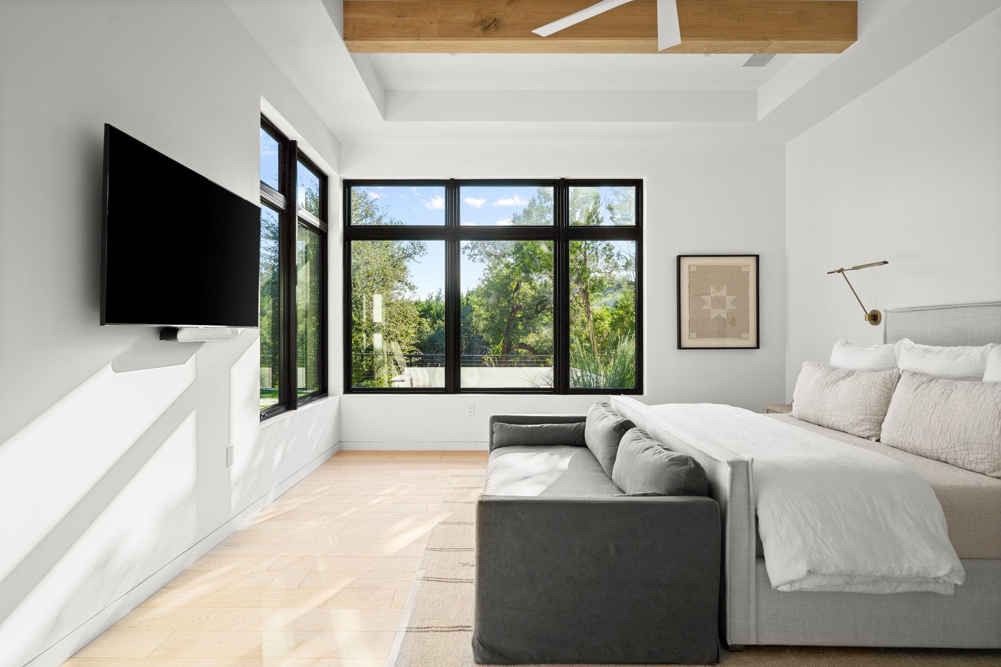 21001 Bertram Ln, Spicewood, TX 78669