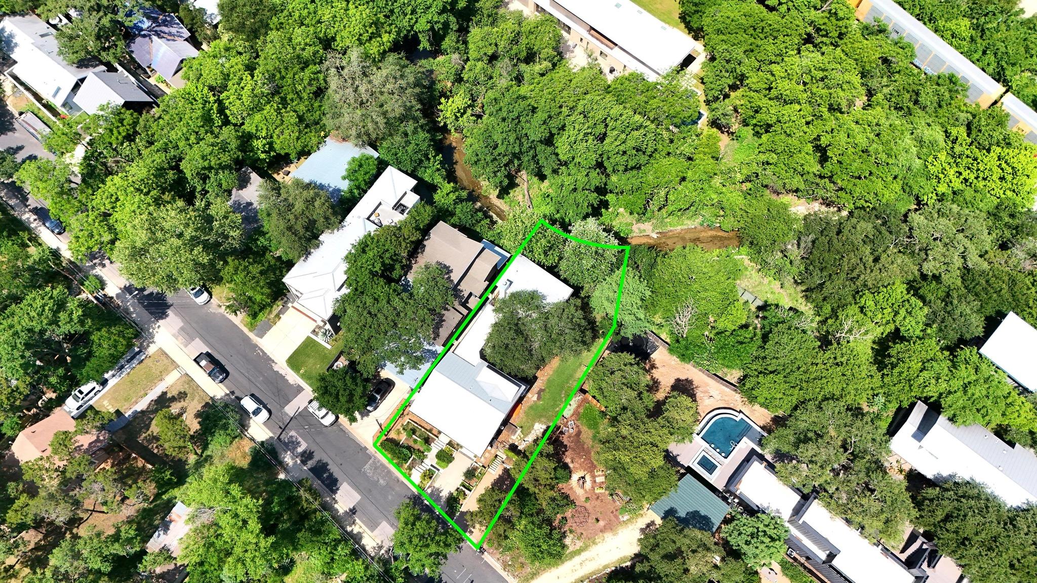 1700 S 6th St, Austin, TX 78704