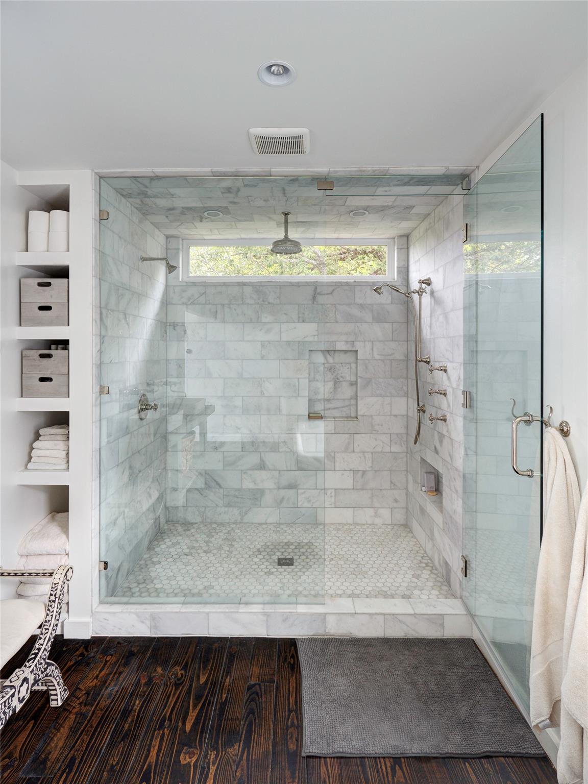 1700 S 6th St, Austin, TX 78704