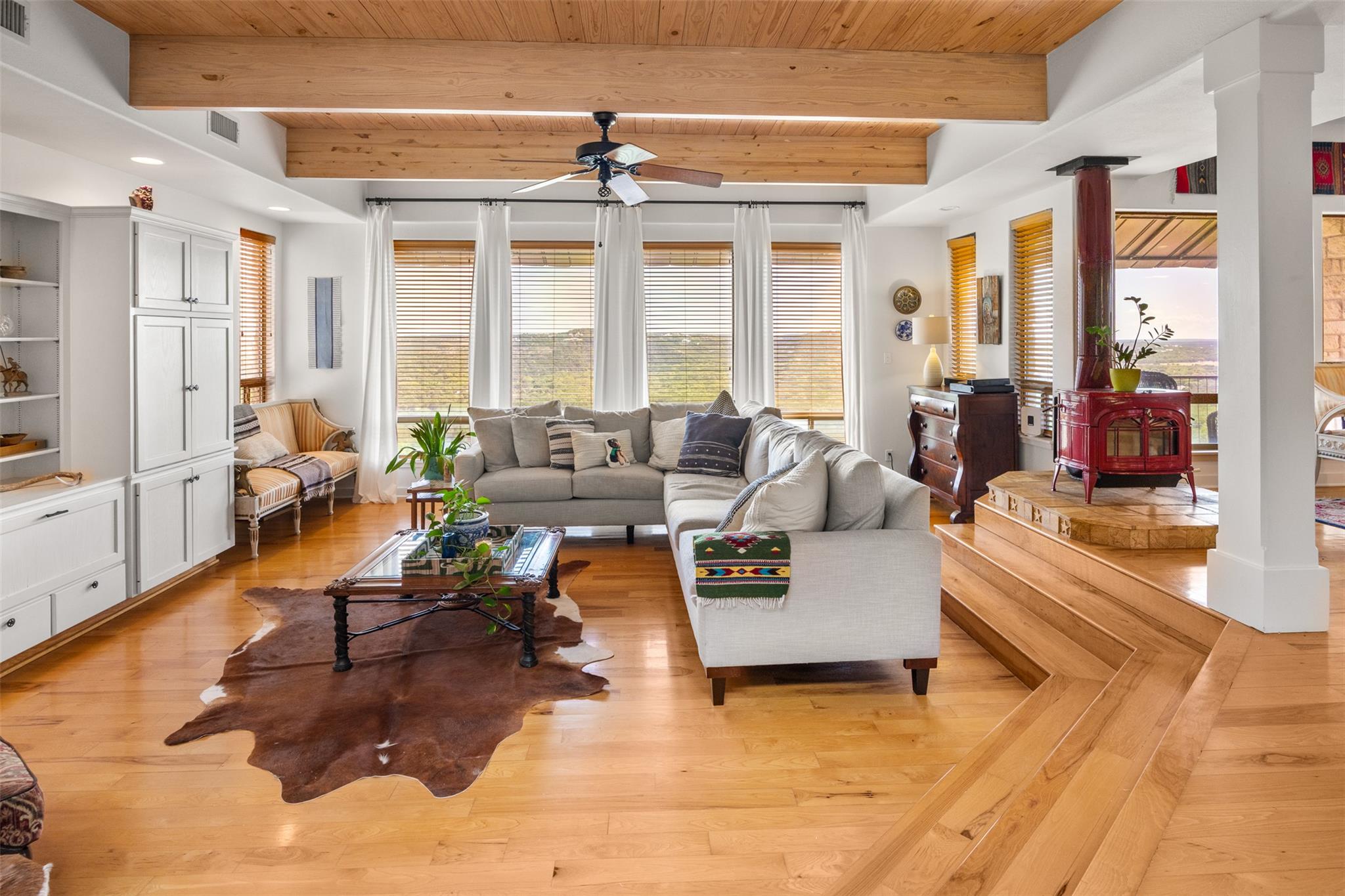 640 Casey Ln, Wimberley, TX 78676