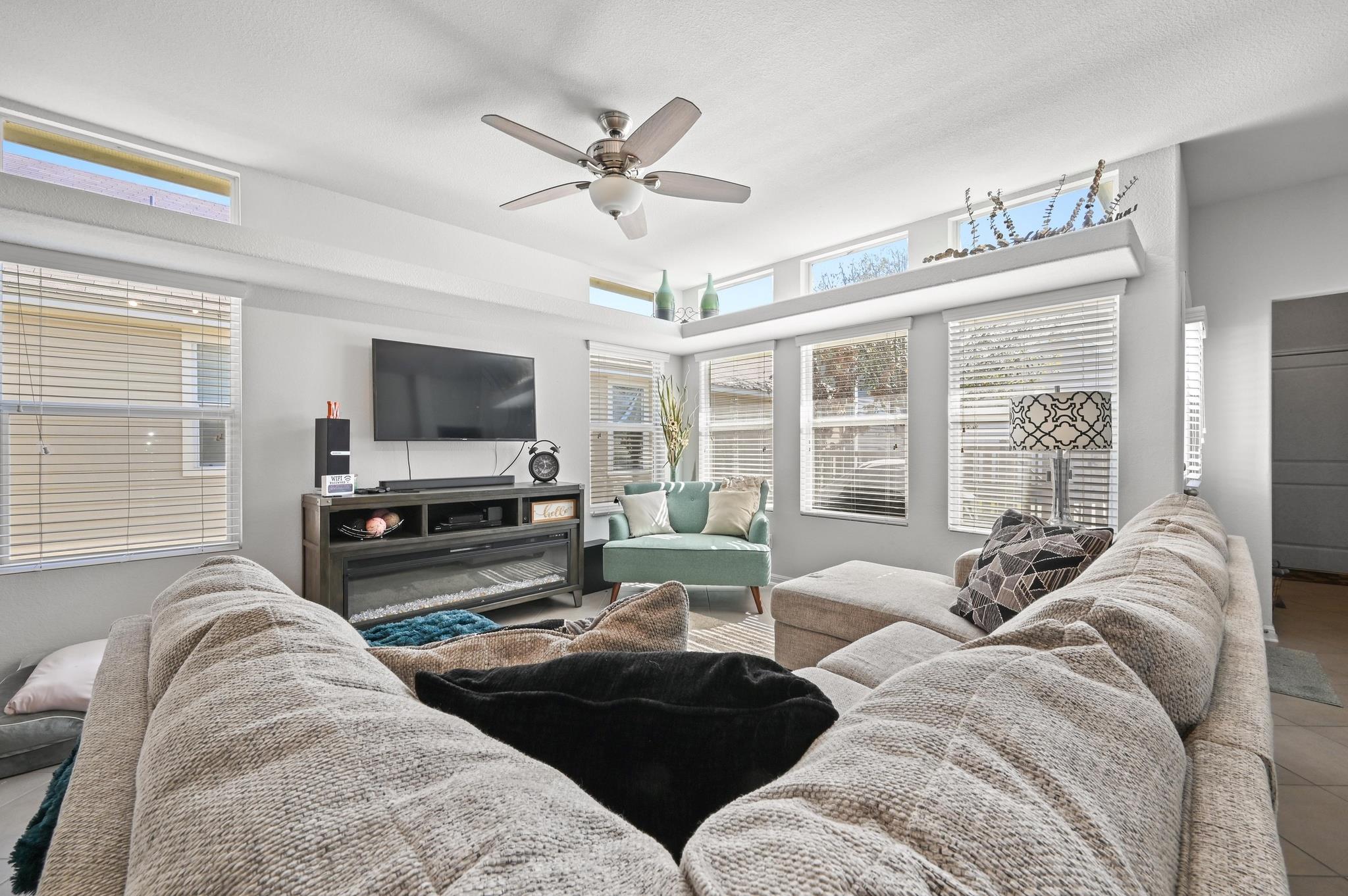 1480 Sanders, Kyle, TX 78640