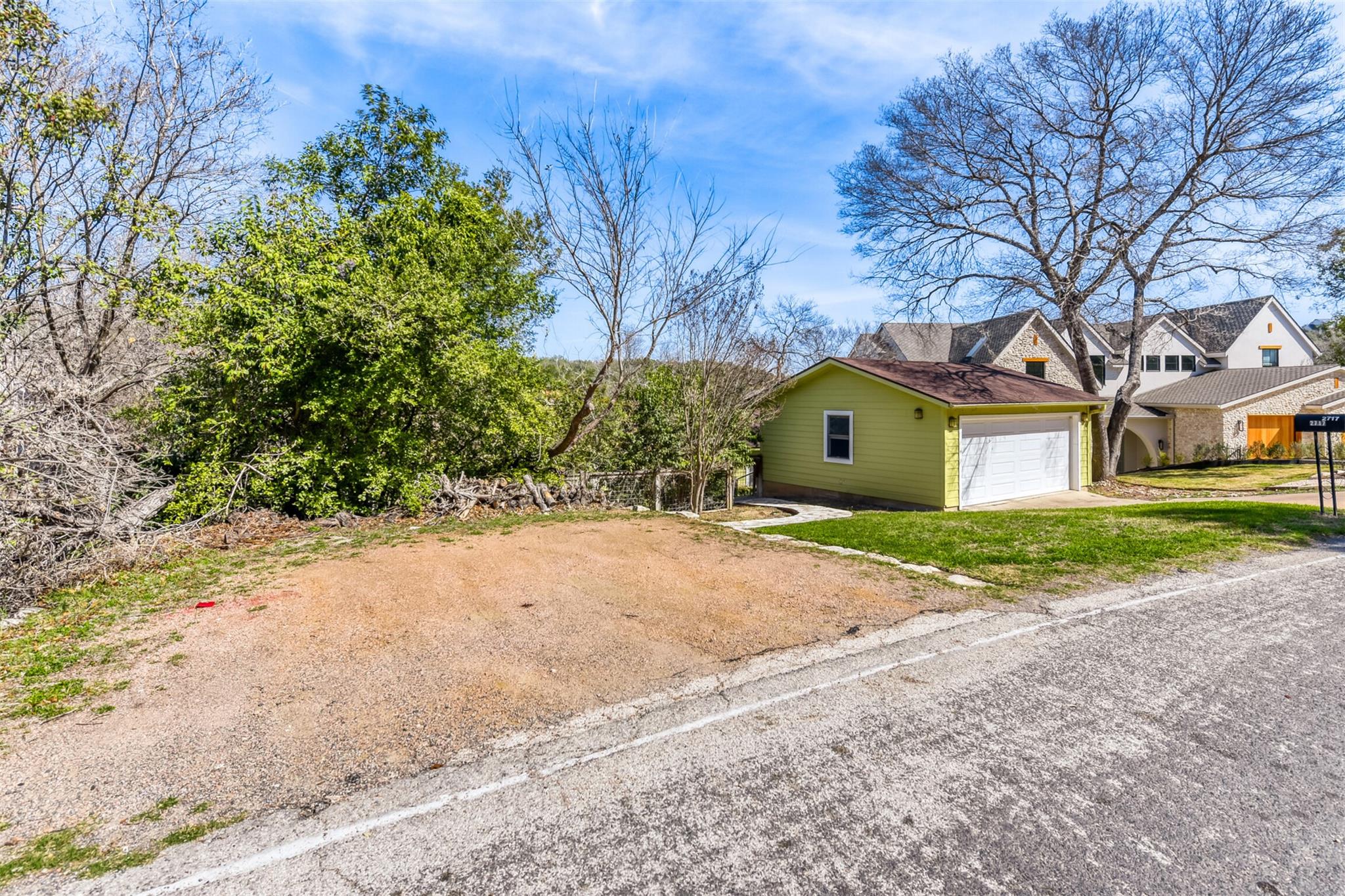 2717 Trail Of The Madrones, Austin, TX 78746