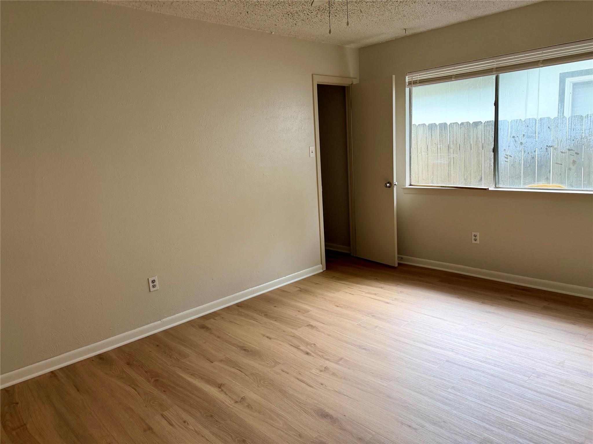 610 Chisholm Valley Dr, Round Rock, TX 78681