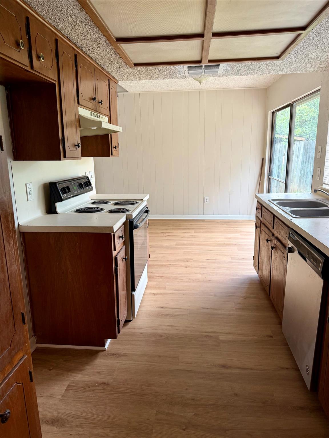 610 Chisholm Valley Dr, Round Rock, TX 78681