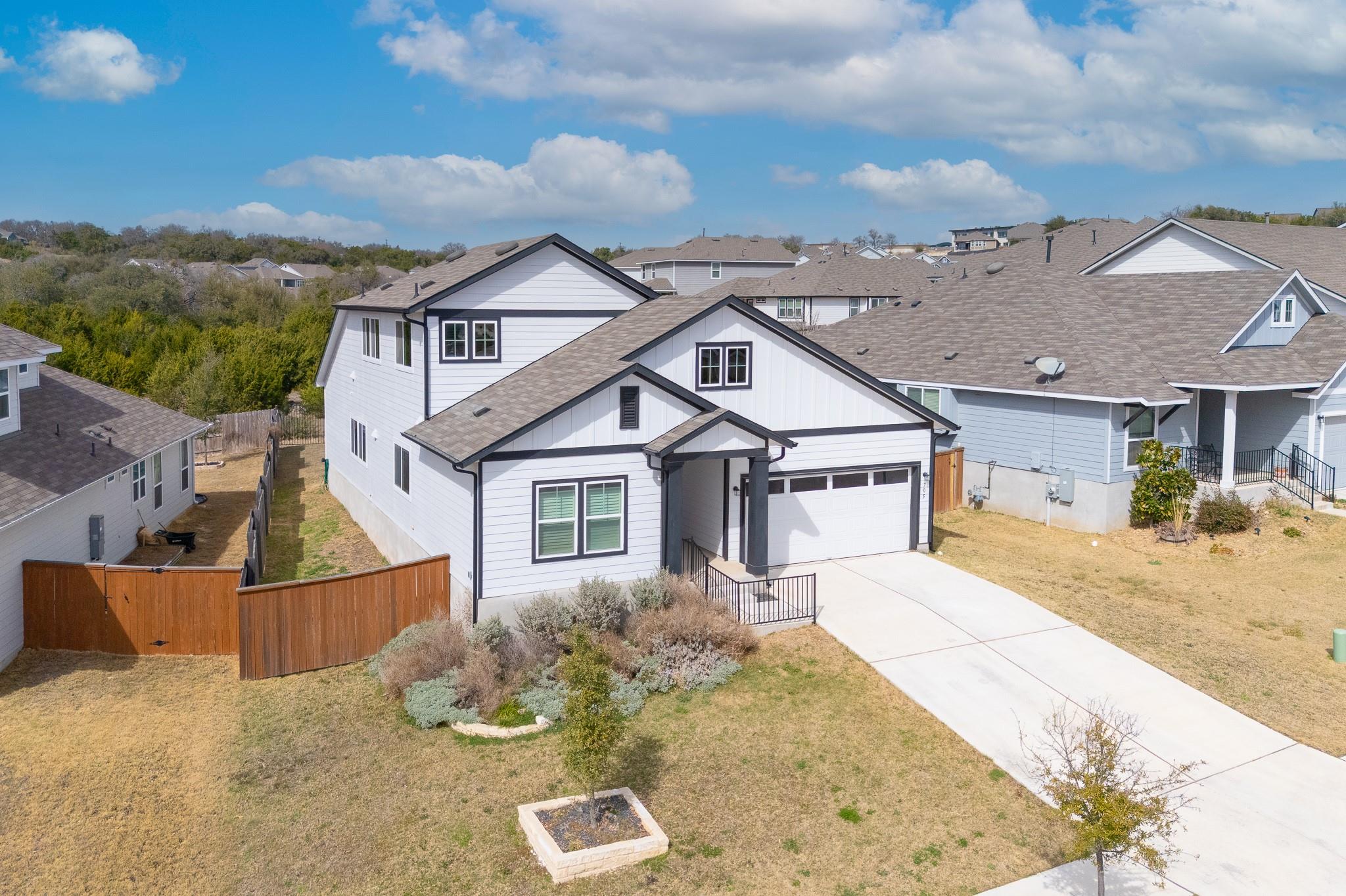 705 Wagon Spoke Way, Liberty Hill, TX 78642