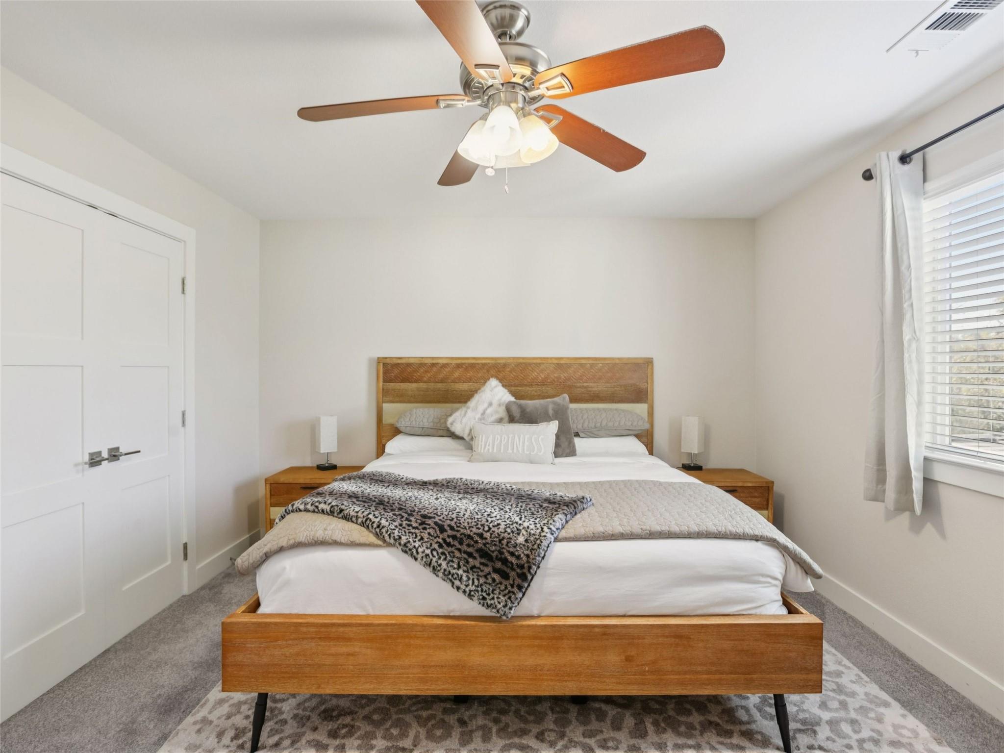 1206 Deloney St # B, Austin, TX 78721